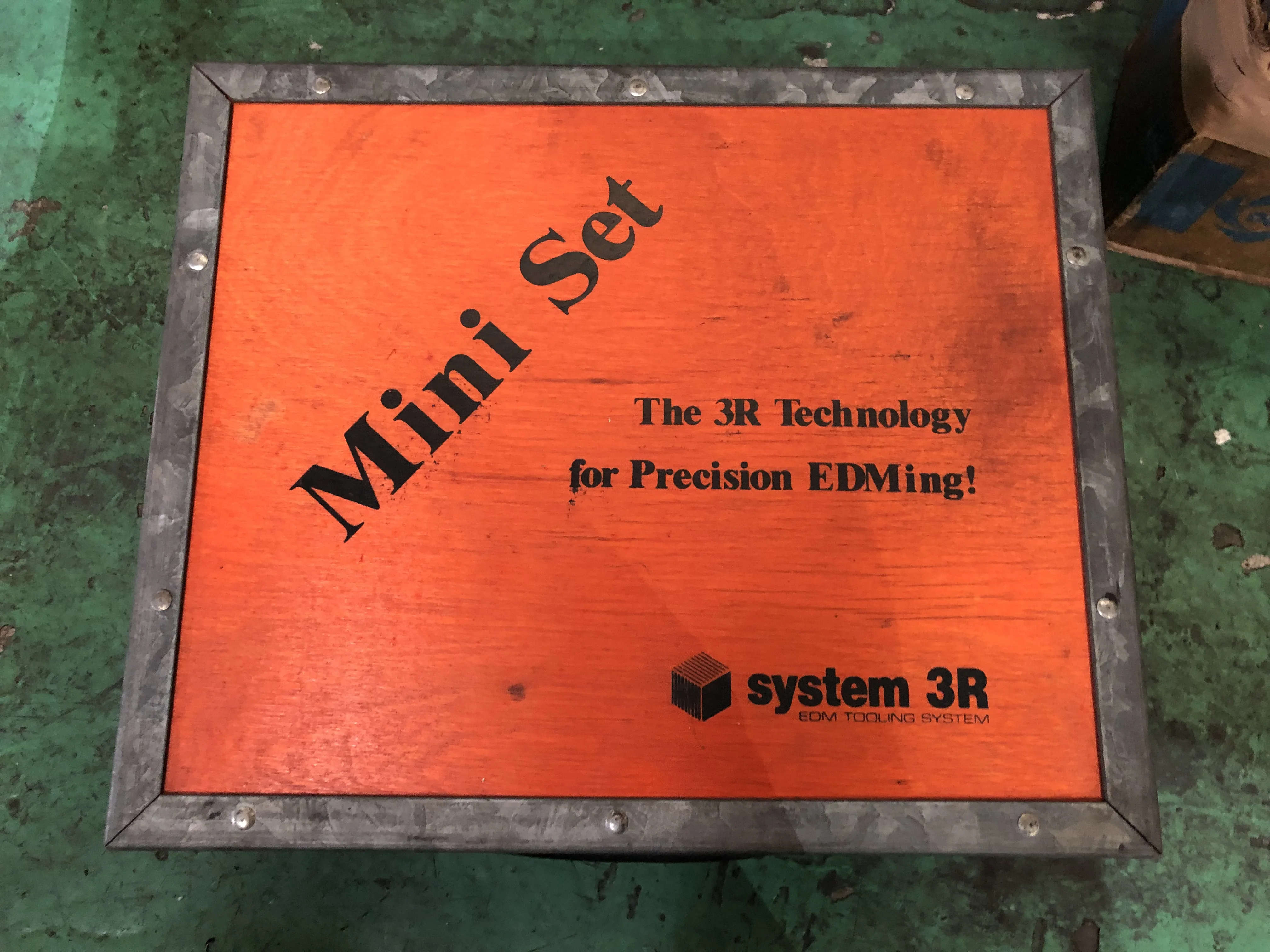 SYSTEM 3R 電極放電加工機用治具 / SYSTEM 3R EDM Jig Set TJ230788