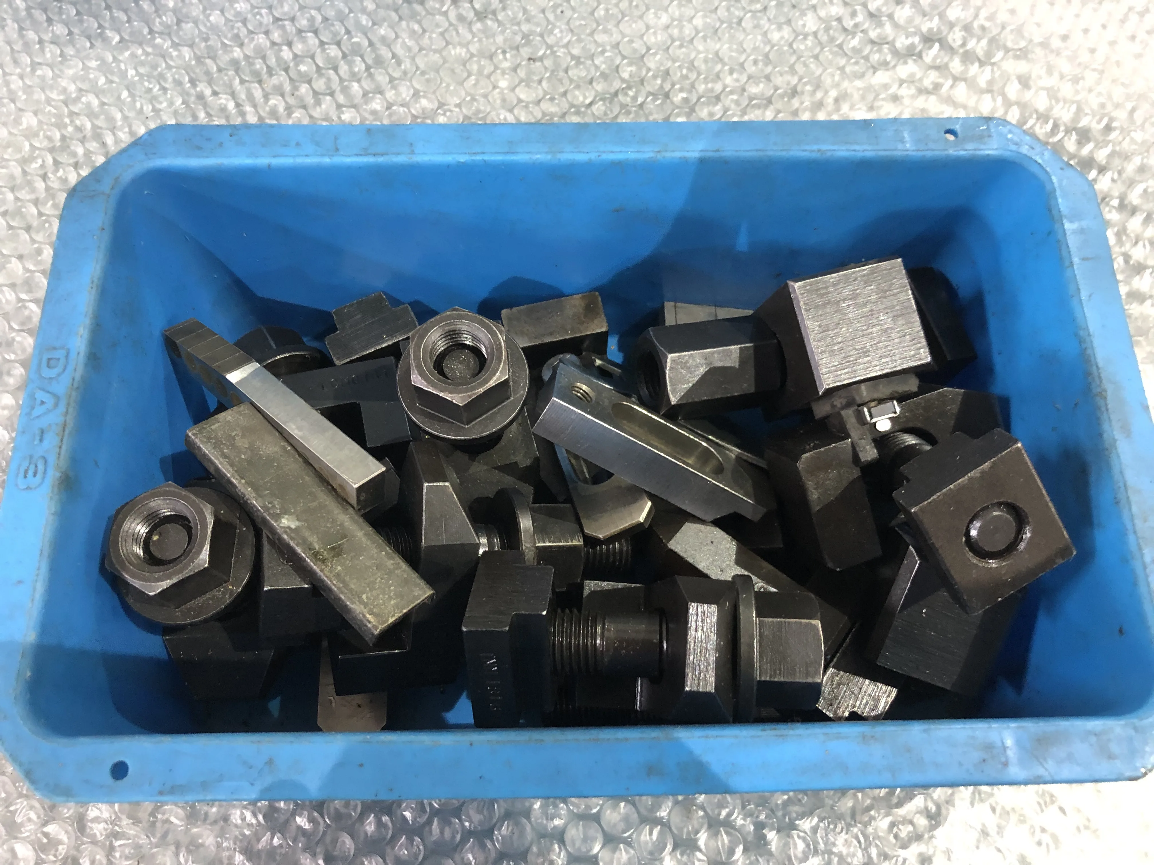 クランプ / Clamp 1Lot TJ230901