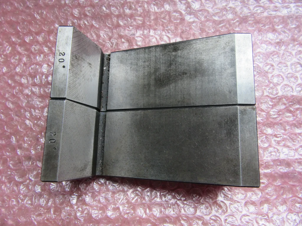 角度ブロック 2個 20° / Angle Block Set of 2 20° TJ231001