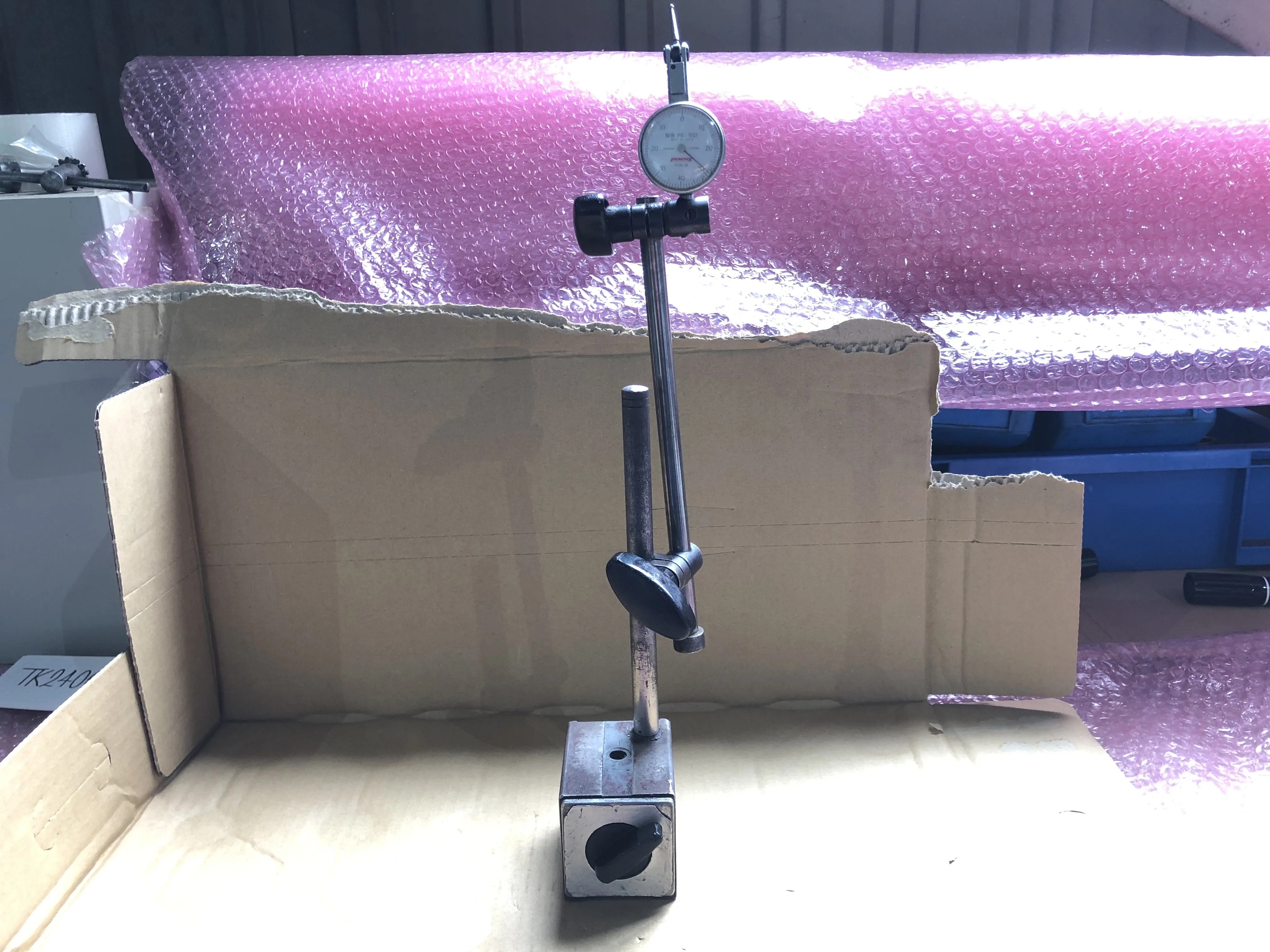 マグネットベース TJ240205