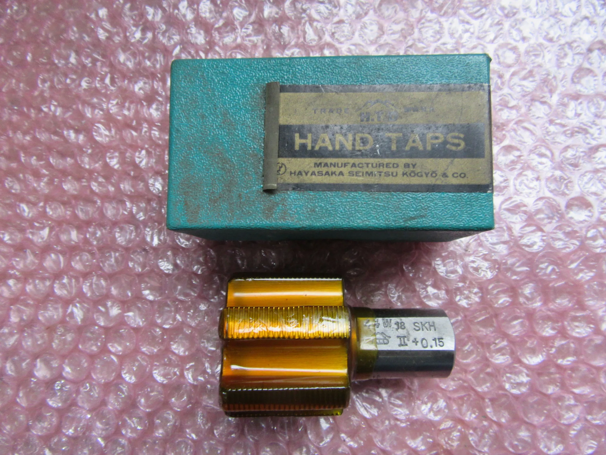 早坂精密工業 ハンドタップ ４４W18 / HAYASAKA MFG (H.T.D) ４４W18 TJ240244