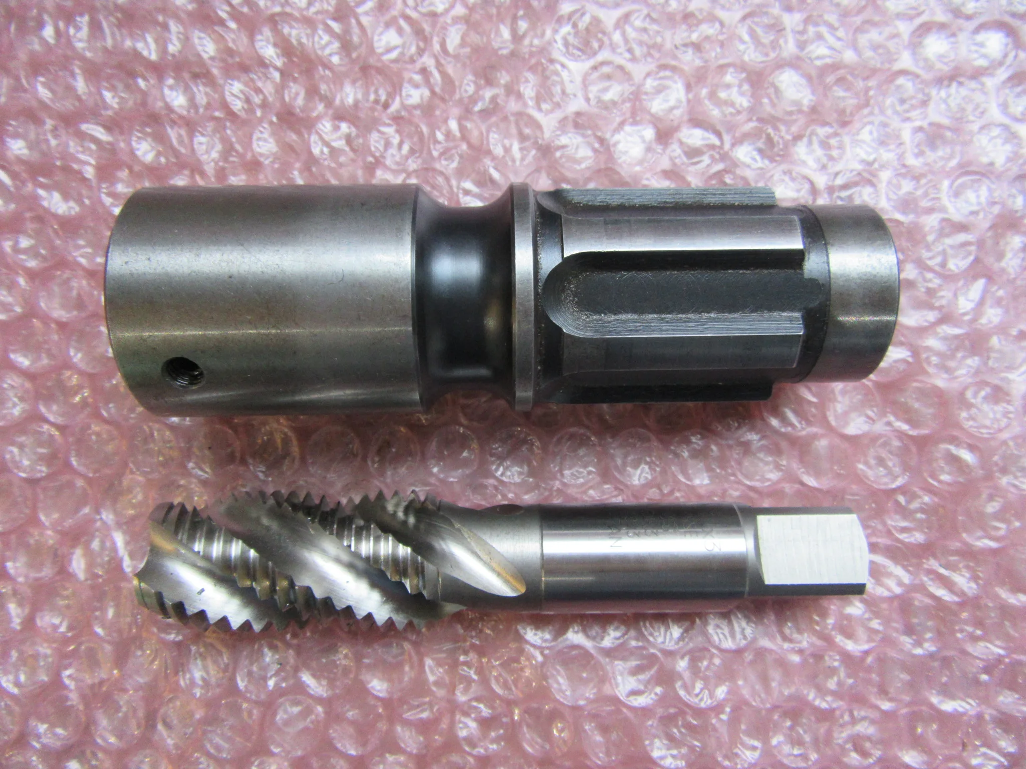 大昭和精機 BIG タップホルダ T33-M24 / BIG DAISHOWA T33-M24 TJ240271