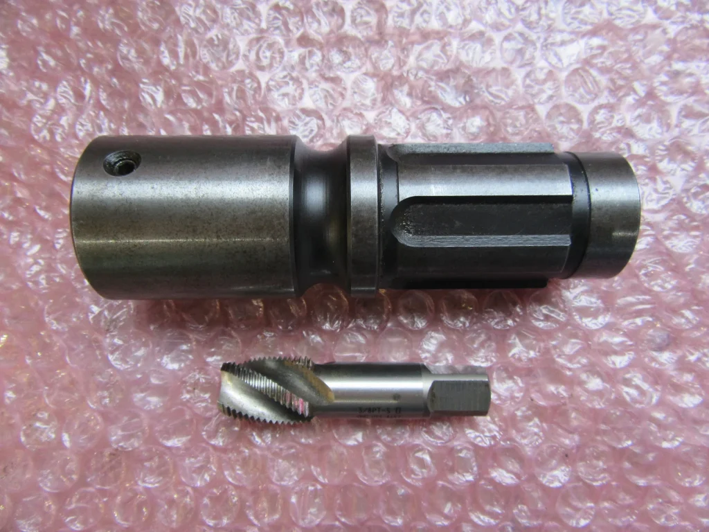 大昭和精機 BIG タップホルダ T33-P3/8 / BIG DAISHOWA T33-P3/8 TJ240274