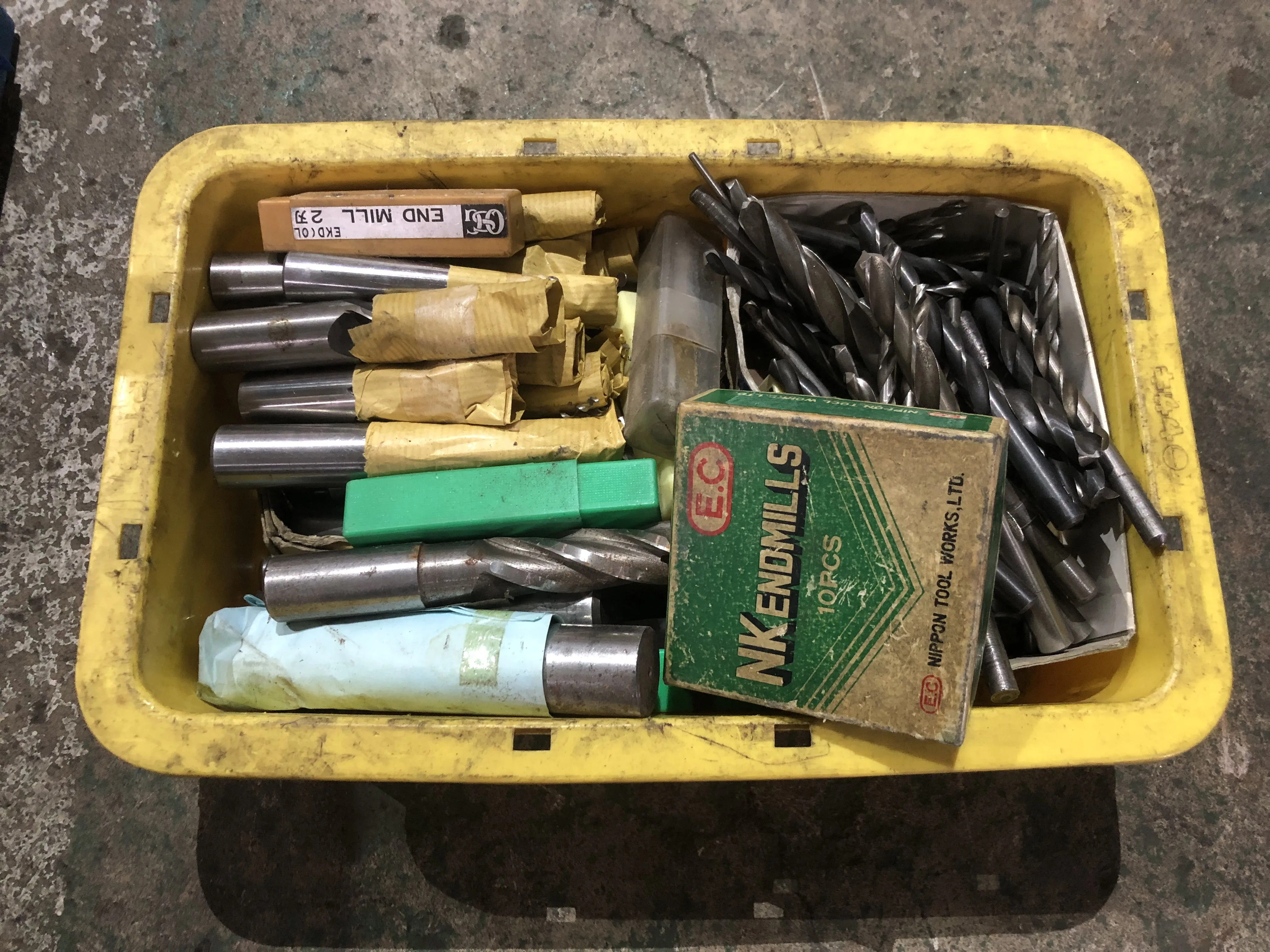 メーカー混在 切削工具1山 / MIX TJ240361