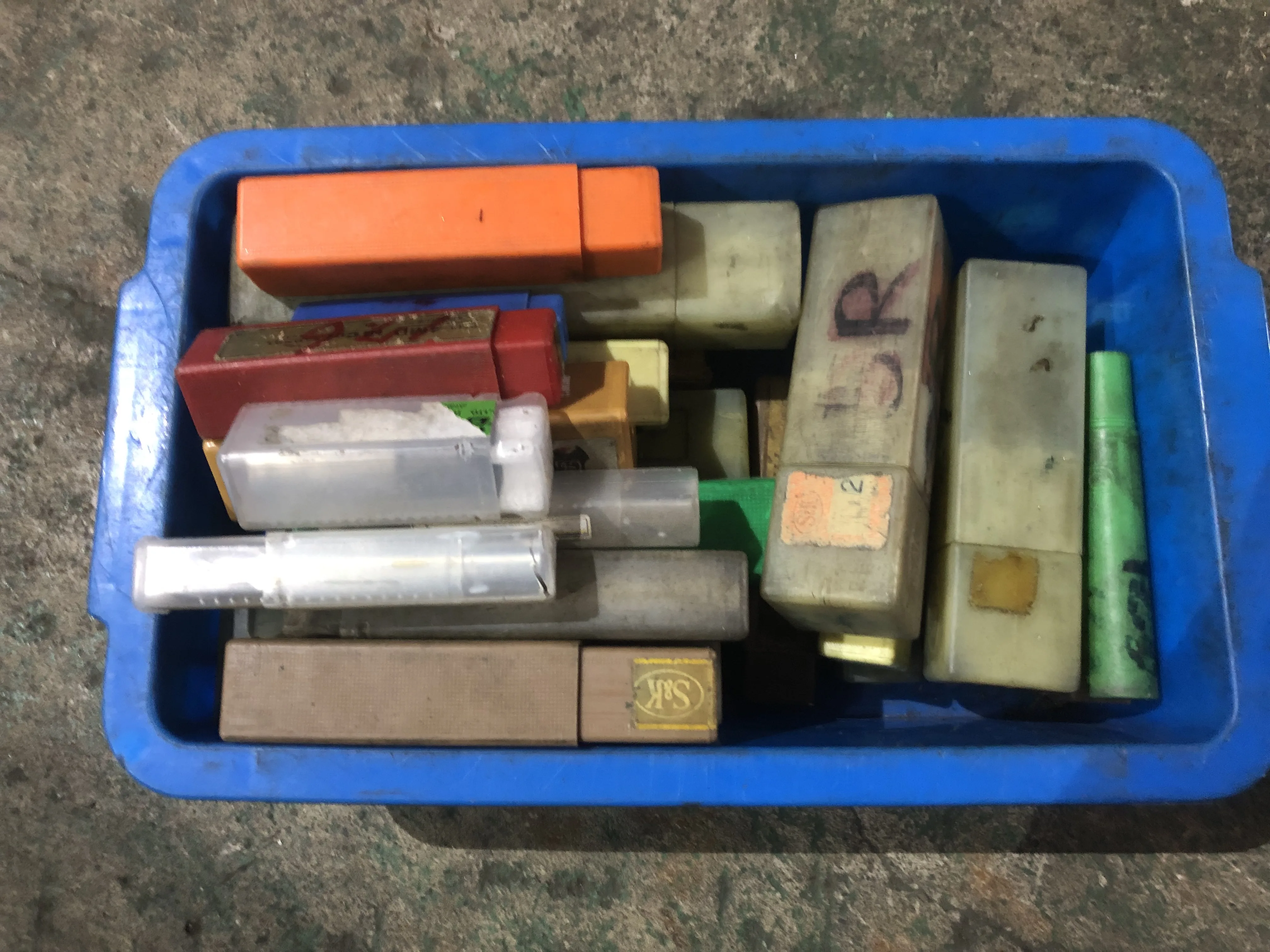 メーカー混在 切削工具1山 / MIX TJ240362