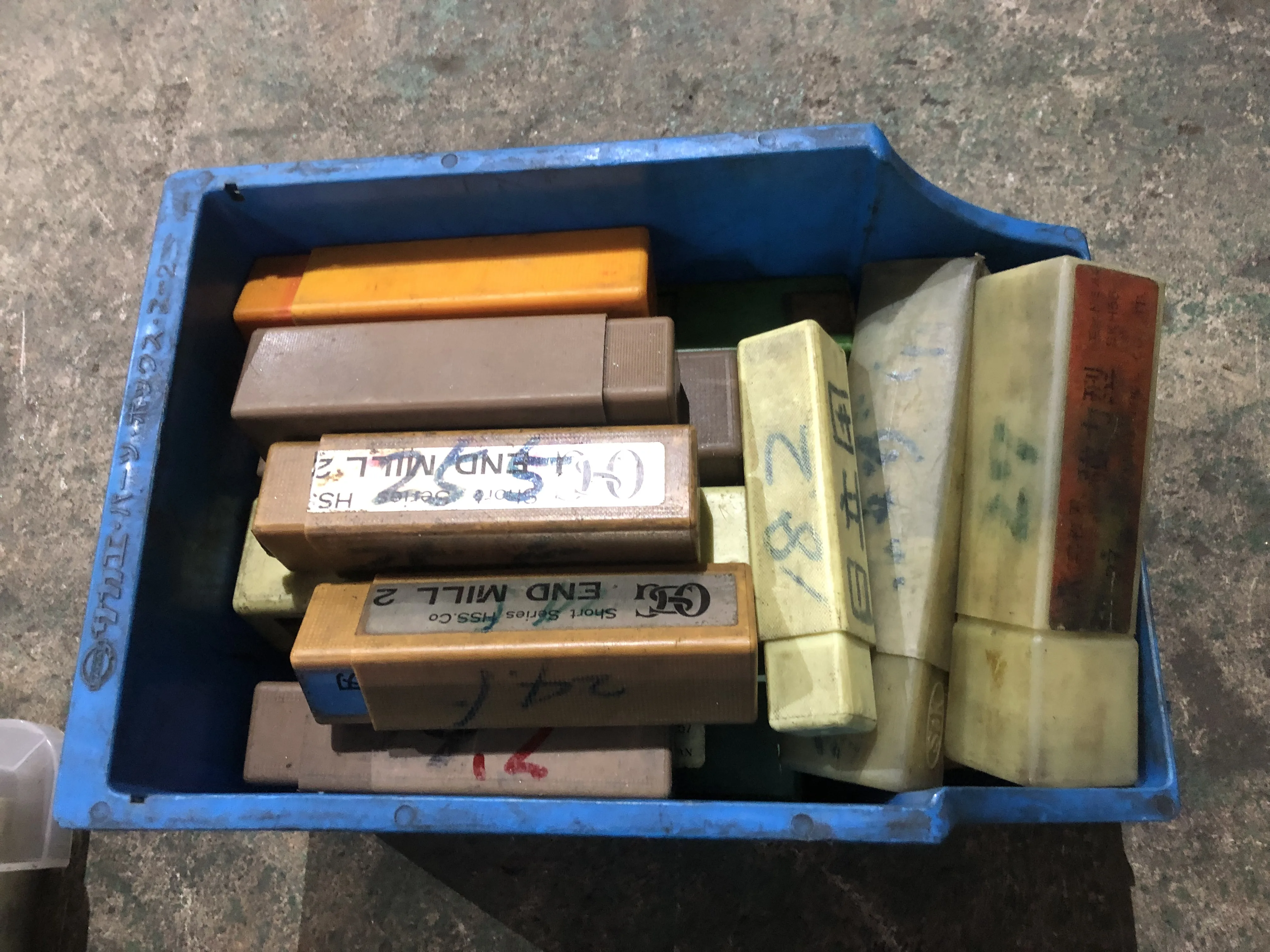 メーカー混在 切削工具1山 / MIX TJ240365