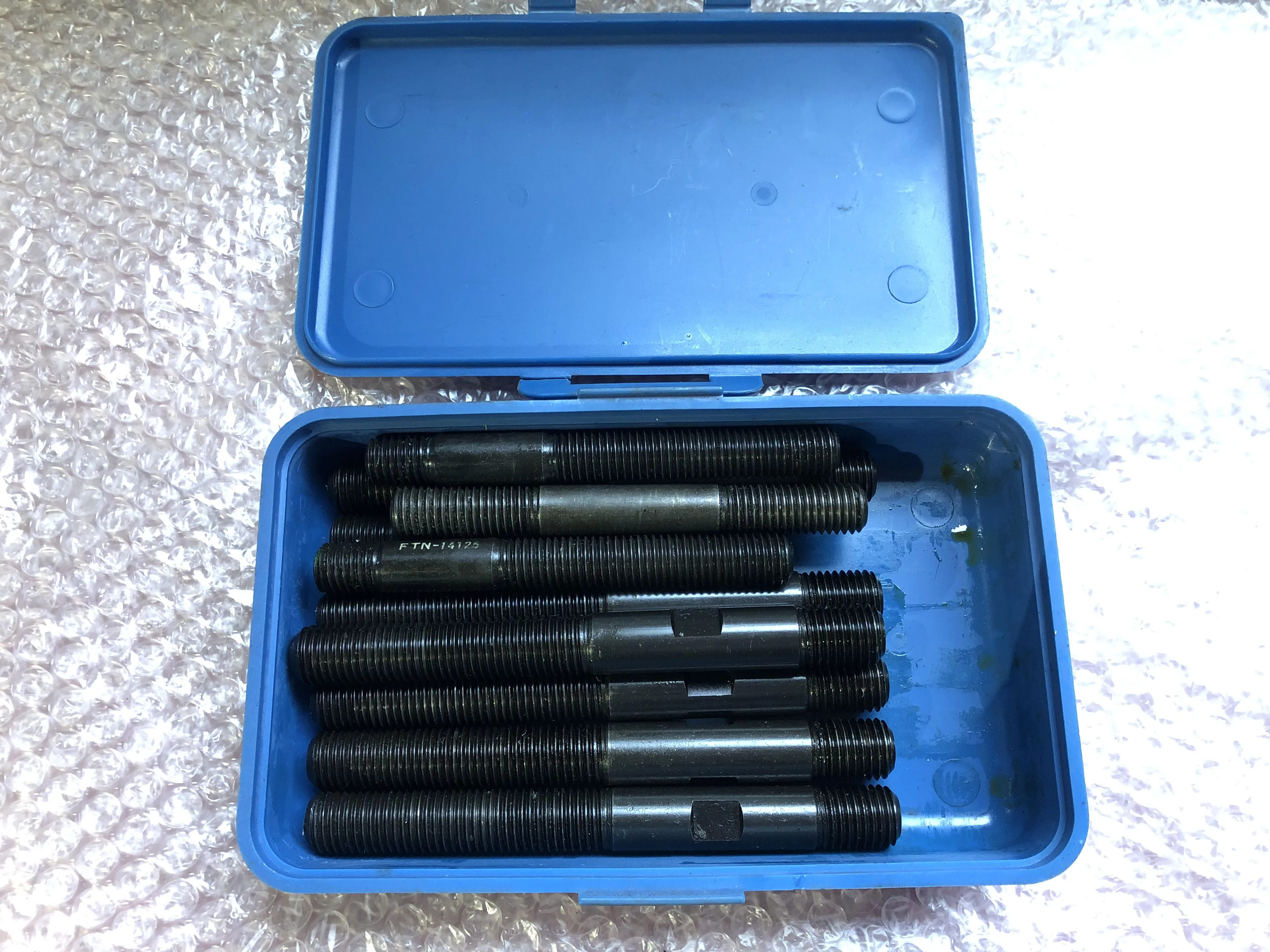 スタットボルト M16x150 / M16x150 TJ240504