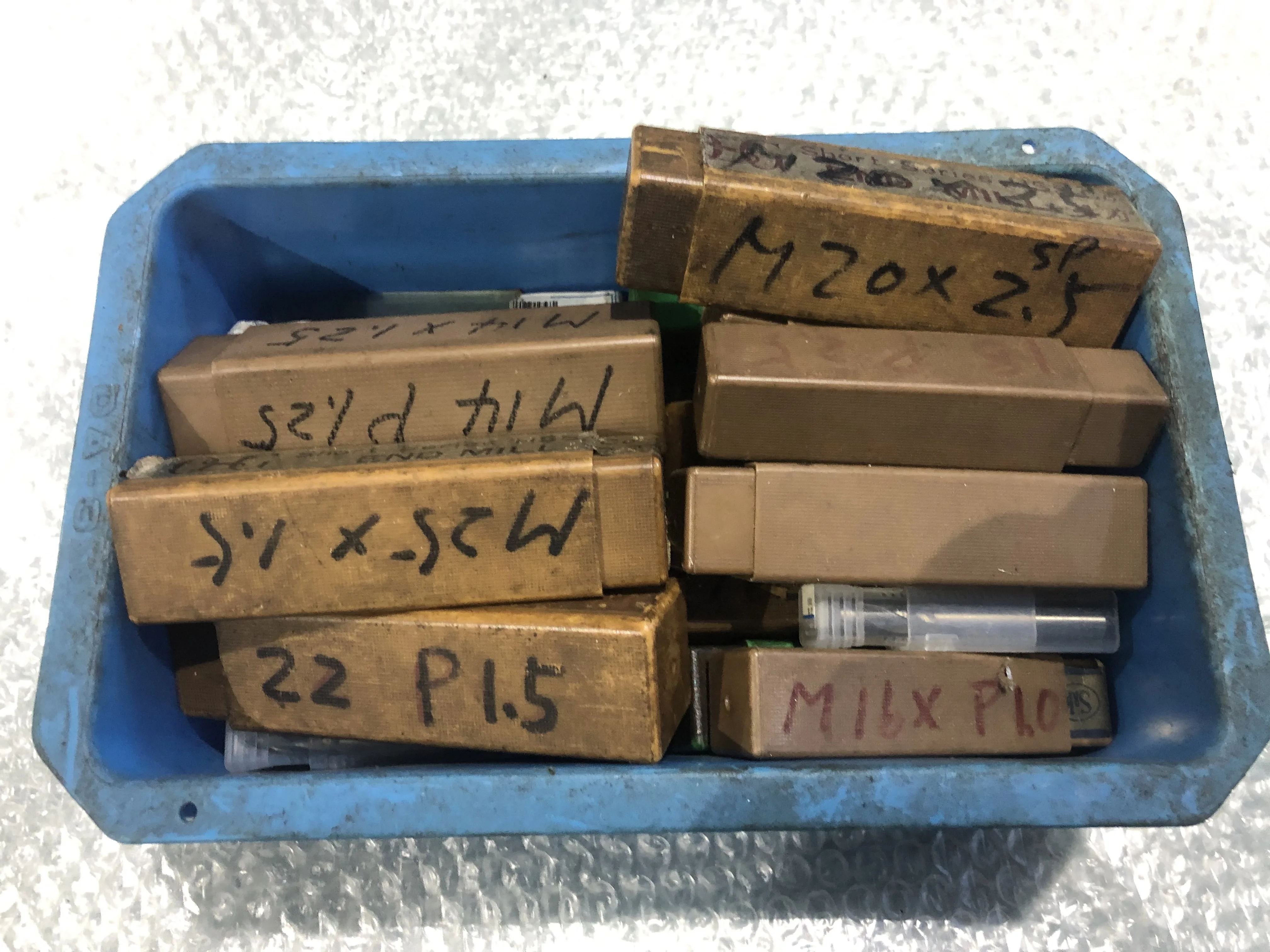 メーカー混在 切削工具1山 色々 / MIX 色々 TJ240583