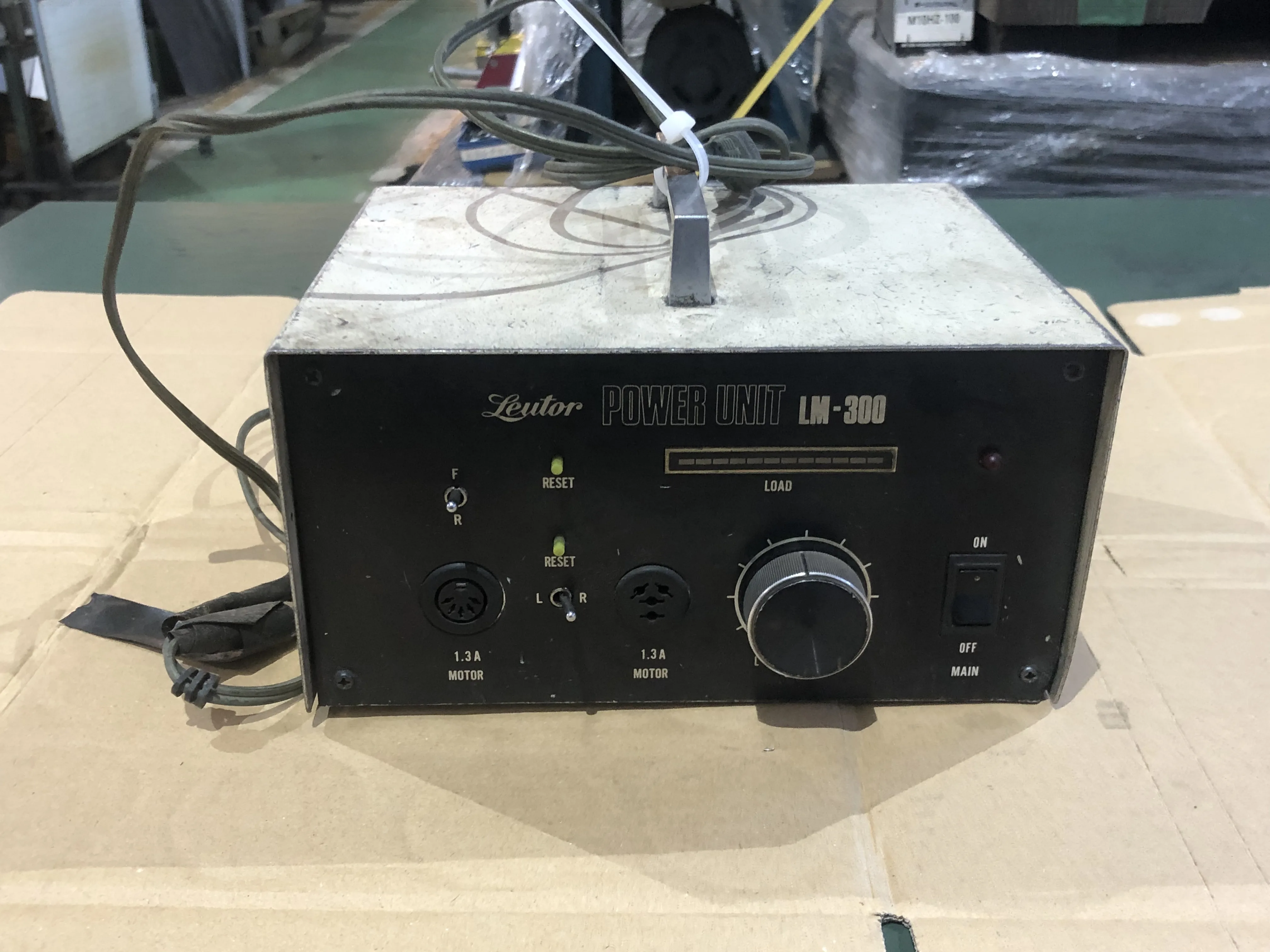 日本精密機械工作 パワーユニット LM300 / NIHON SEIMITSU (LEUTOR) LM300 TJ250070
