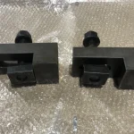 クランプ2個 TJ250346