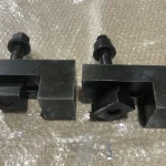 クランプ2個 サイズ：70x150x70(mm) / サイズ：70x150x70(mm) TJ250349