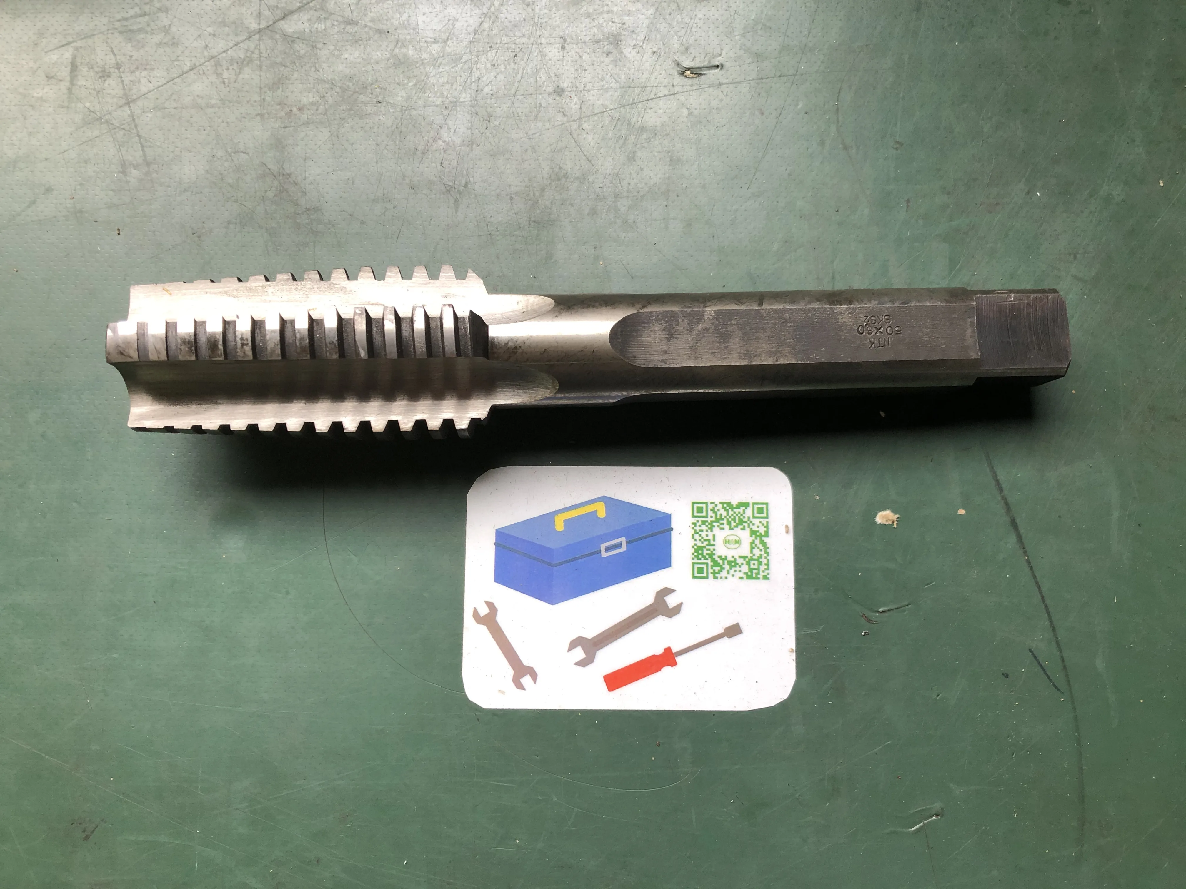 NTKカッティングツールズ タップ SKH2シリーズ 50ｘ8.0 / NTK CUTTING TOOLS Hand Tap SKH2シリーズ 50ｘ8.0 TL210010