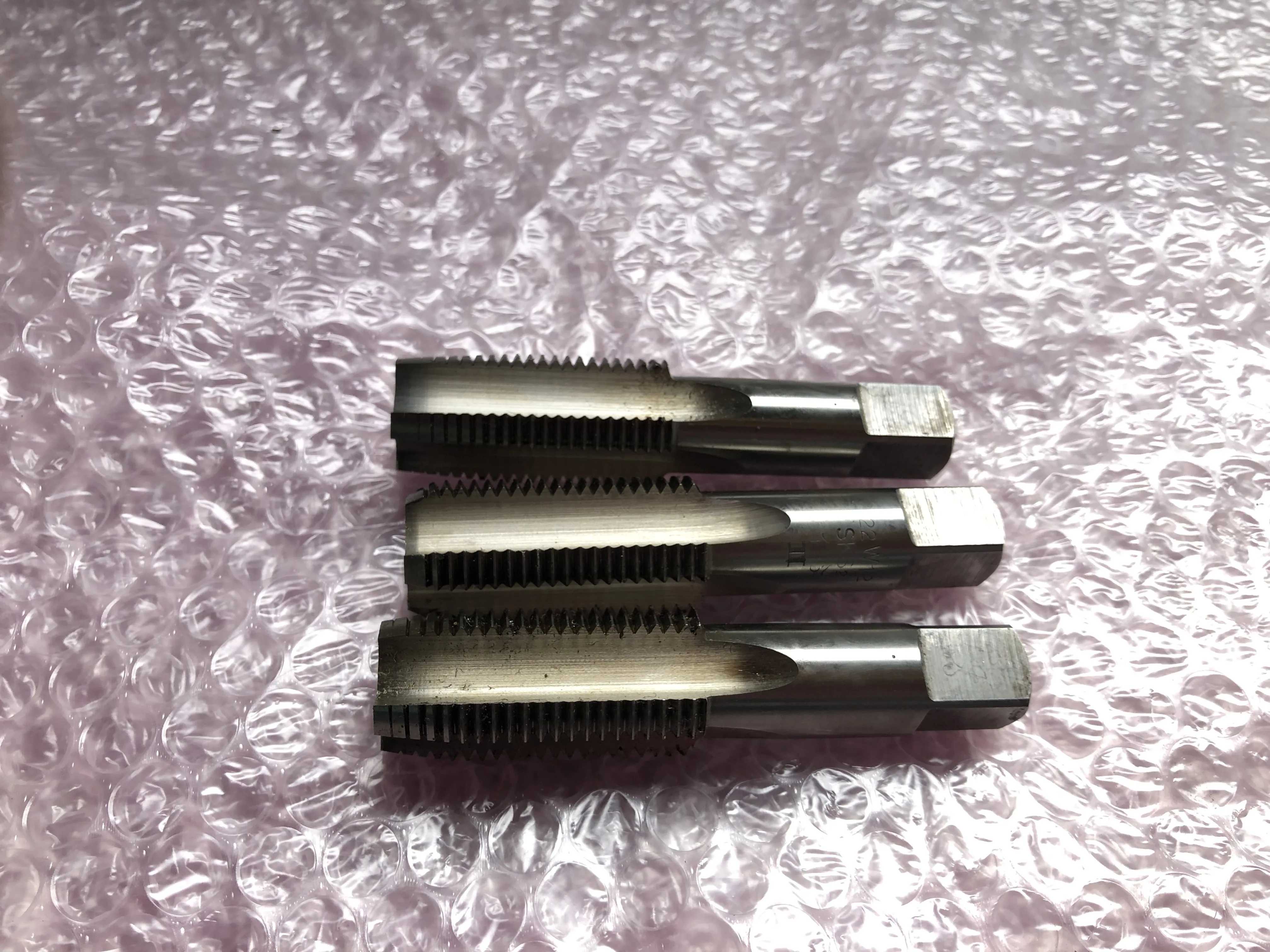 ヤマハ発動機 ハンドタップ3本 22W12 SKS2 / YAMAHA 22W12 SKS2 TL250020