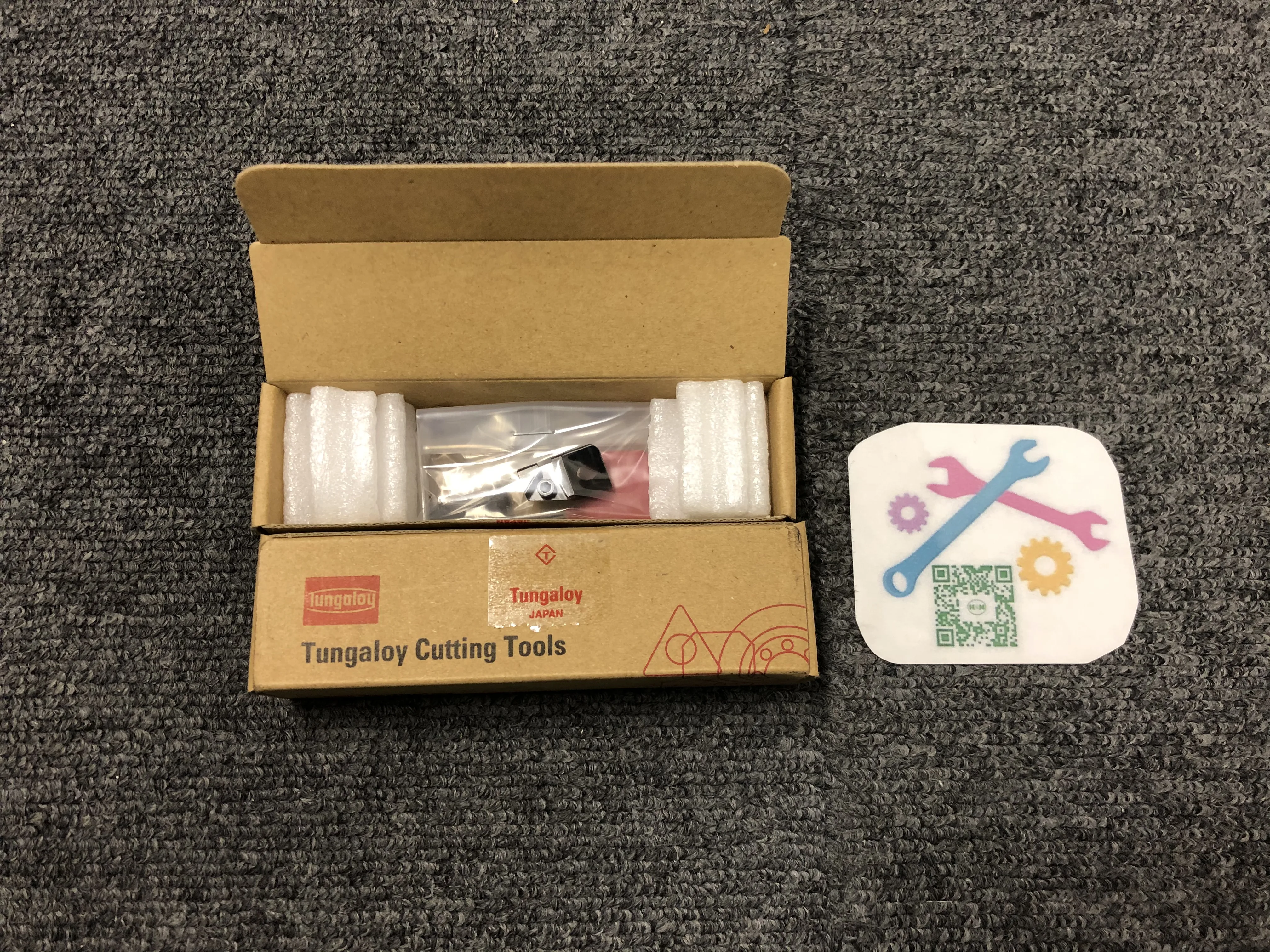 タンガロイ/東芝タンガロイ カートリッジ ATT-0R-70DO / TUNGALOY Cartridge Set of 2 ATT-0R-70DO