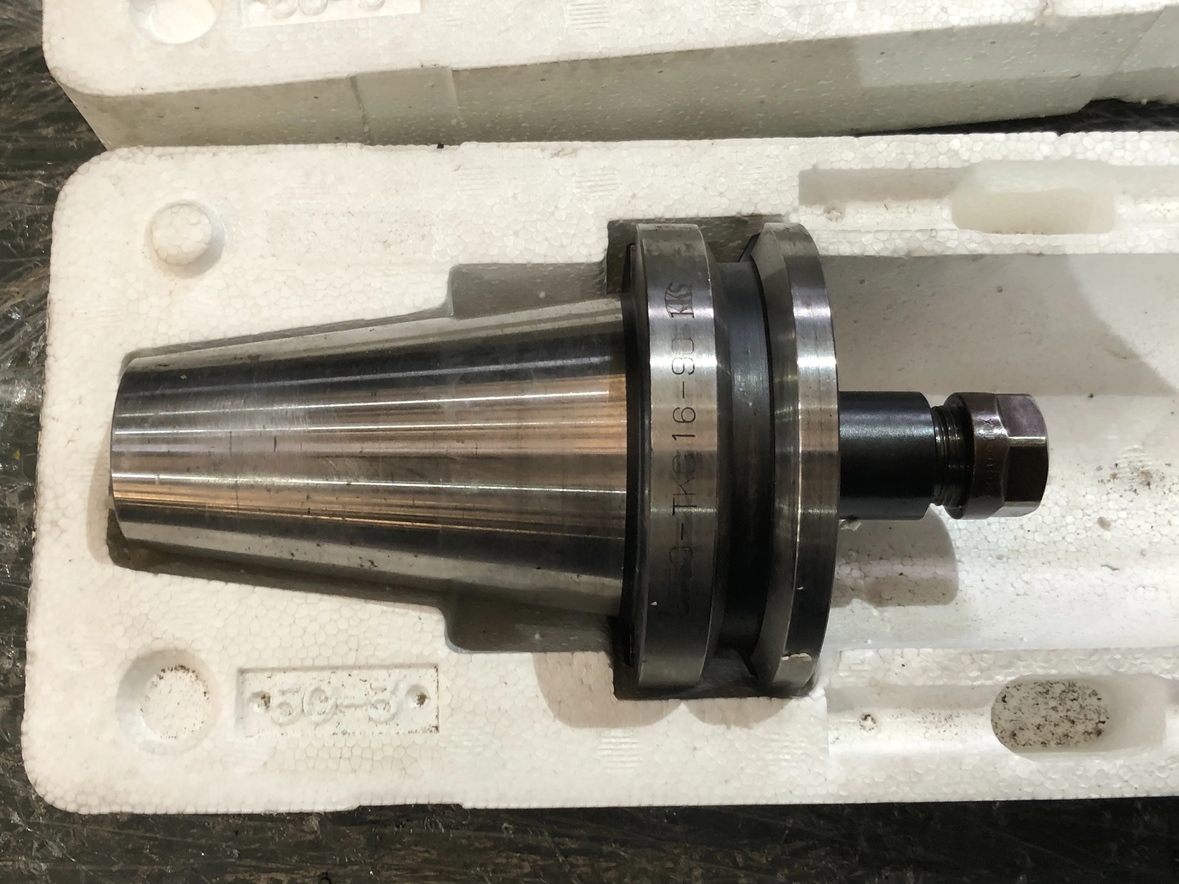 黒田精工 KKS BT50 BT50-TKC16-90 / KURODA PRECISION INDUSTRIES BT50 Tap Collet Chuck BT50-TKC16-90