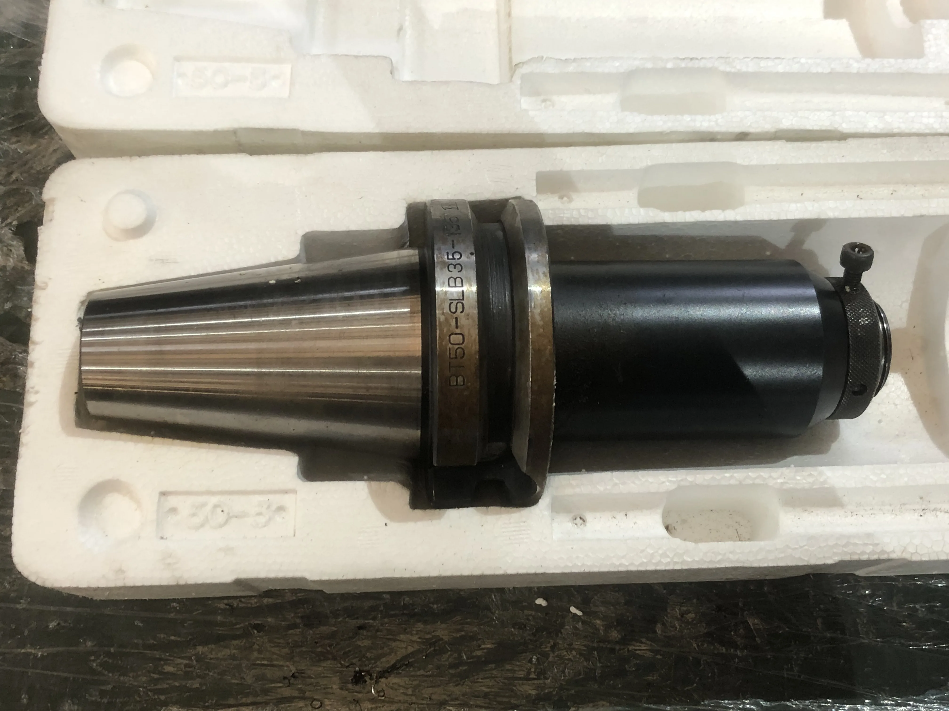 黒田精工 KKS BT50 BT50-SLB35-135 / KURODA PRECISION INDUSTRIES BT50 Side Lock Holder BT50-SLB35-135
