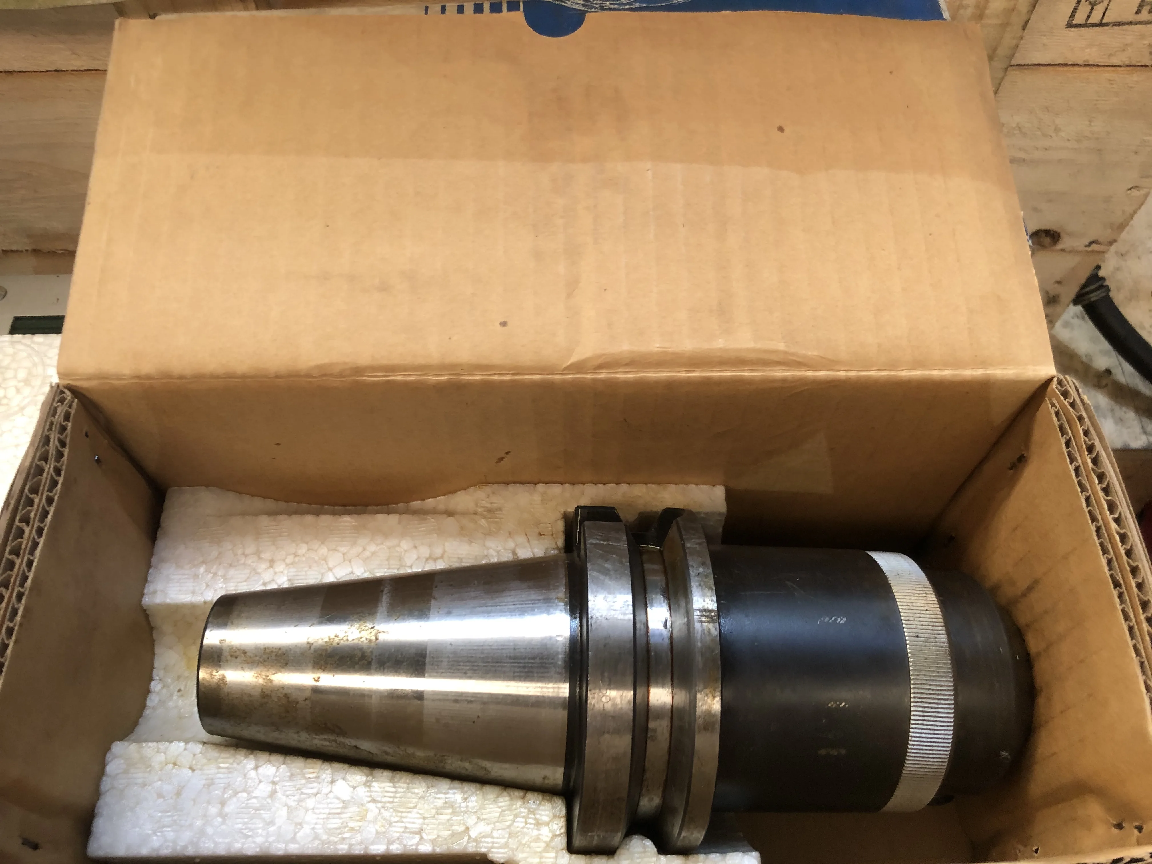 黒田精工 KKS BT50 BT50-32-135 / KURODA PRECISION INDUSTRIES BT50 Milling Chuck BT50-32-135
