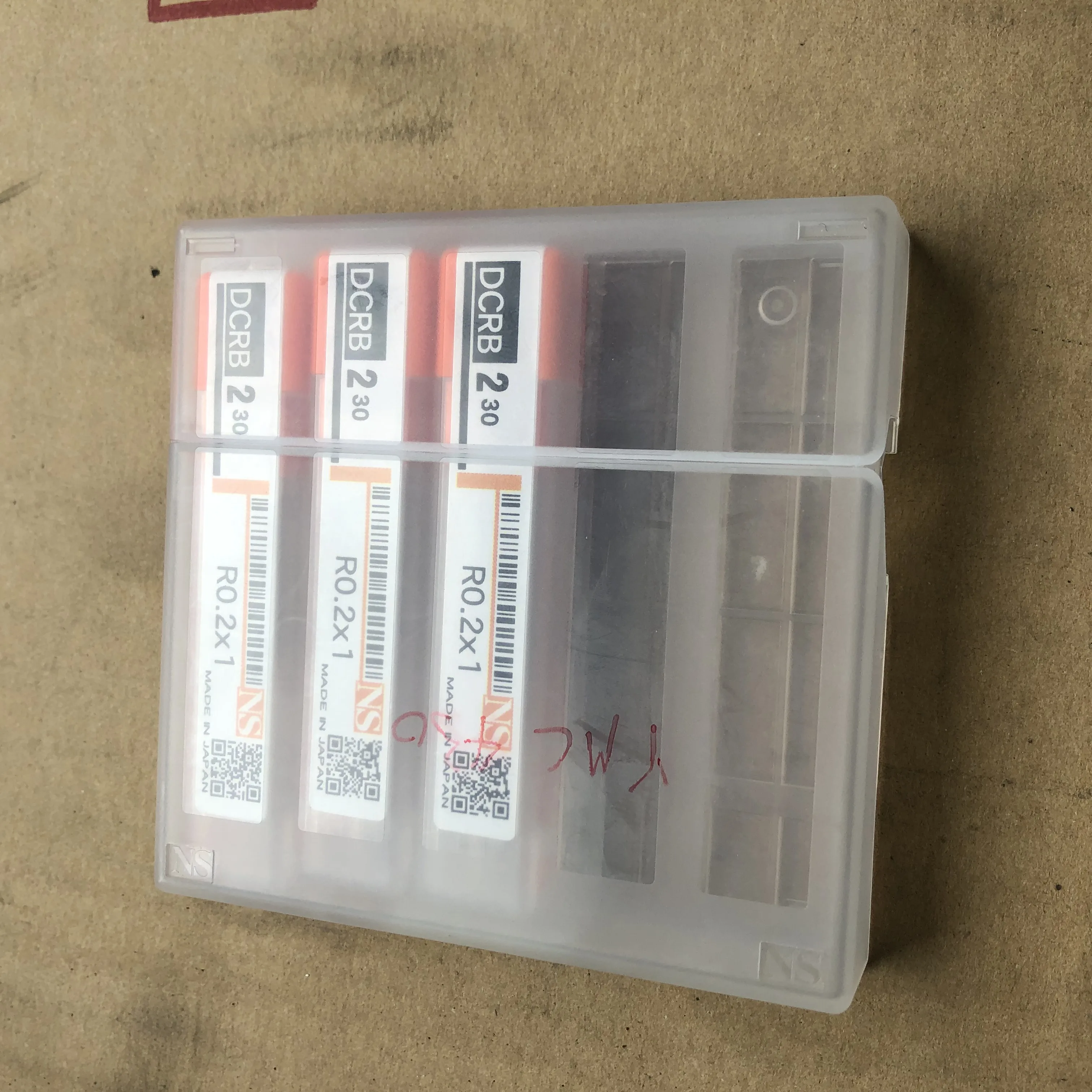 日進工具 NS DLCボールエンドミル DCRB230 R0.2X1 / NS TOOL DLC Ball End Mill DCRB230 R0.2X1 TM220048