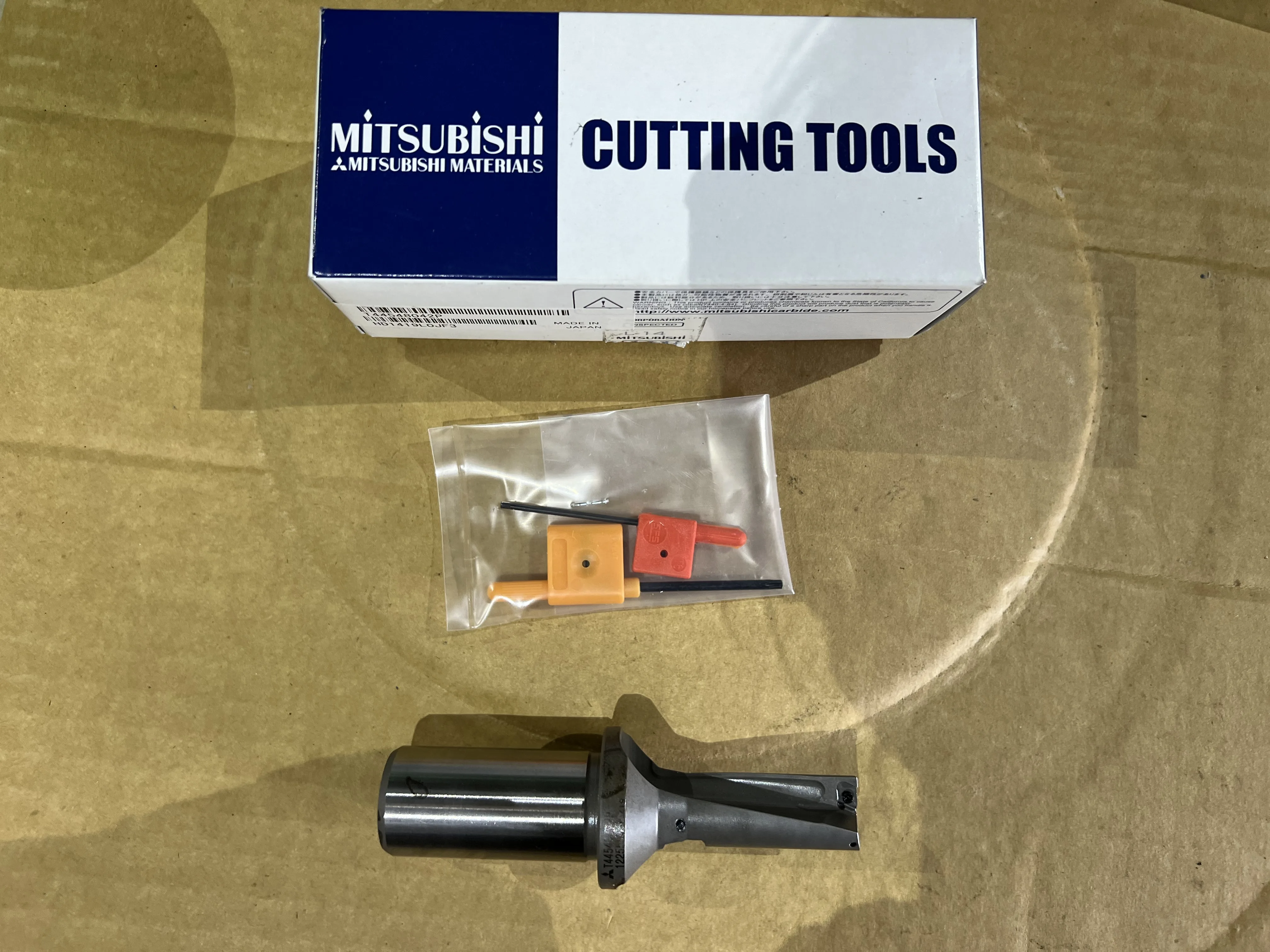 三菱マテリアル ドリル刃先交換式 T44548042P / MITSUBISHI MATERIALS Indexable Insert Drill T44548042P TM220123