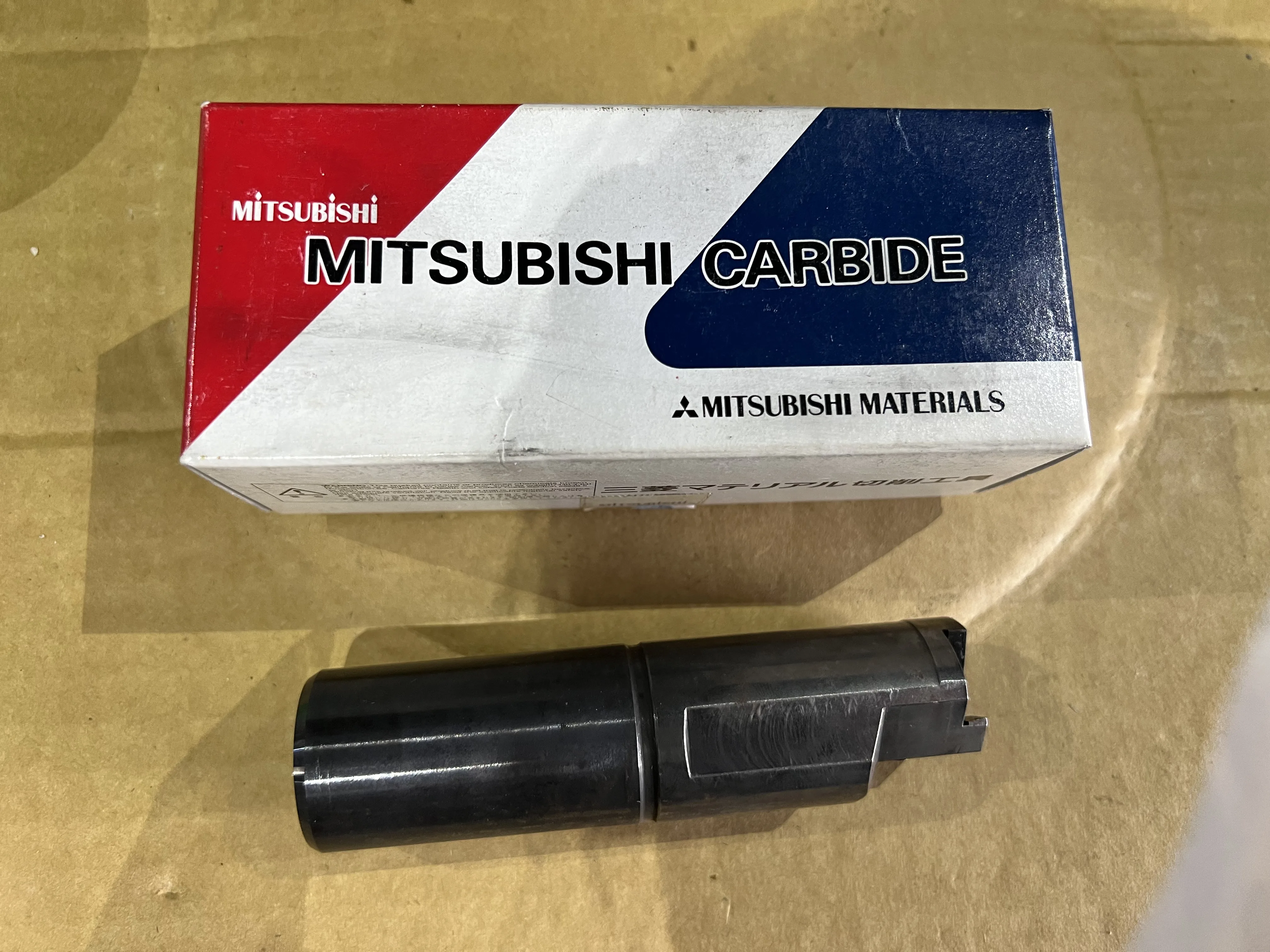 三菱マテリアル スローアウェイエンドミル T42548199P / MITSUBISHI MATERIALS Indexable End Mill T42548199P TM220125