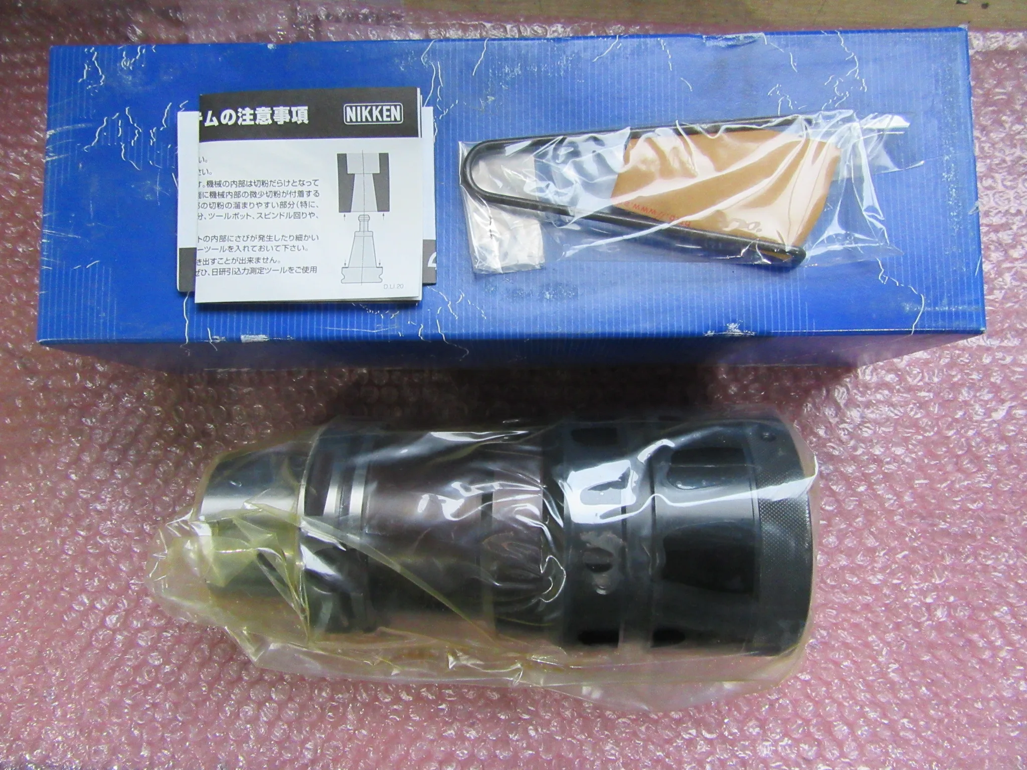 日研工作所 HSK100タッパチャック HSK100A-Z65-215 / NIKKEN KOSAKUSHO WORKS HSK100A Tapper Chuck HSK100A-Z65-215 TM230088