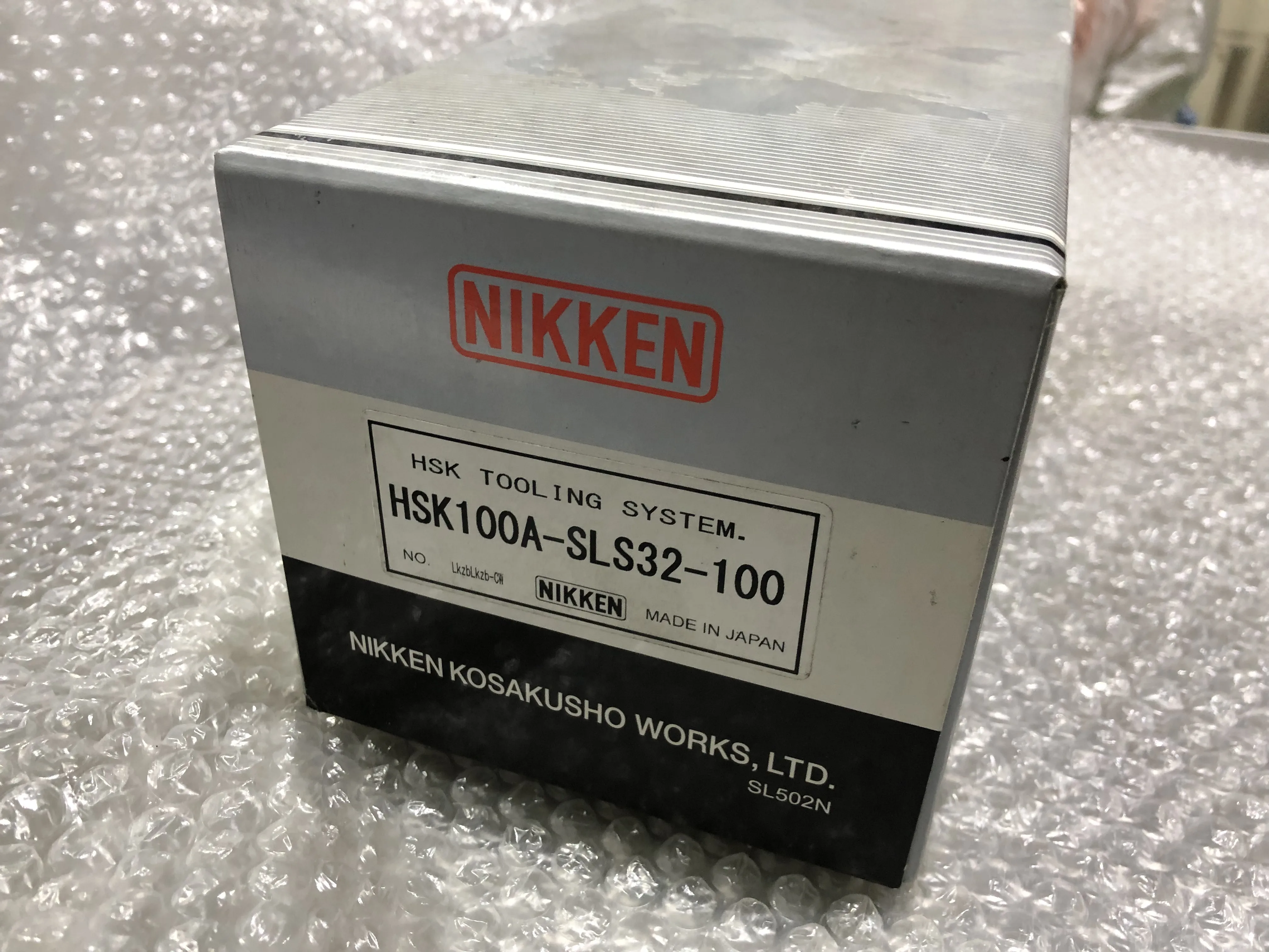 日研工作所 HSK100A HSK100A-SLS32-100 / NIKKEN KOSAKUSHO WORKS HSK100A Side Lock Holder HSK100A-SLS32-100 TM230096