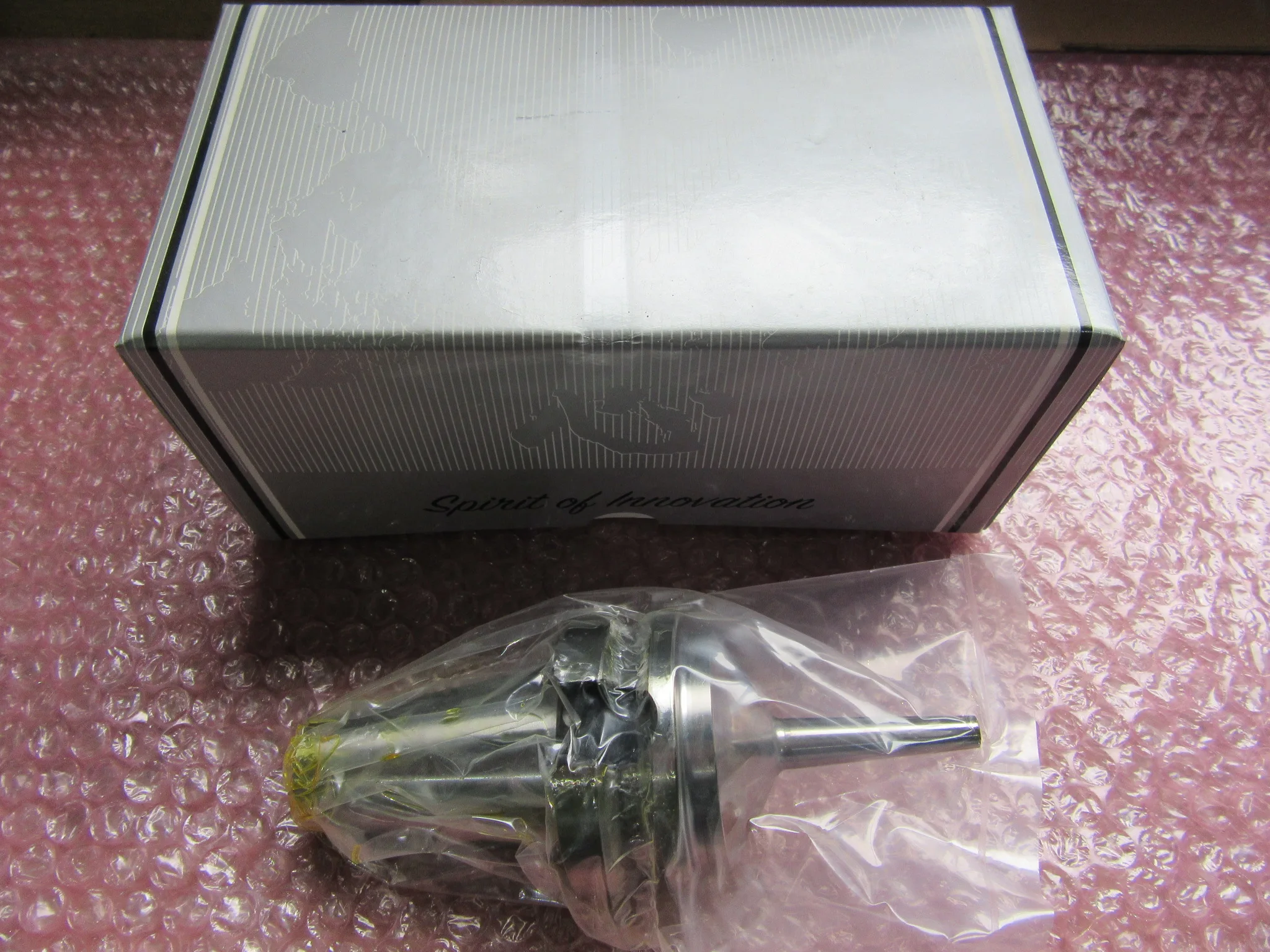 日研工作所 NBT40 メジャードリーム正宗焼きばめホルダ NBT40-MDMS4S-90 / NIKKEN KOSAKUSHO WORKS NBT40-MDMS4S-90 TM240081