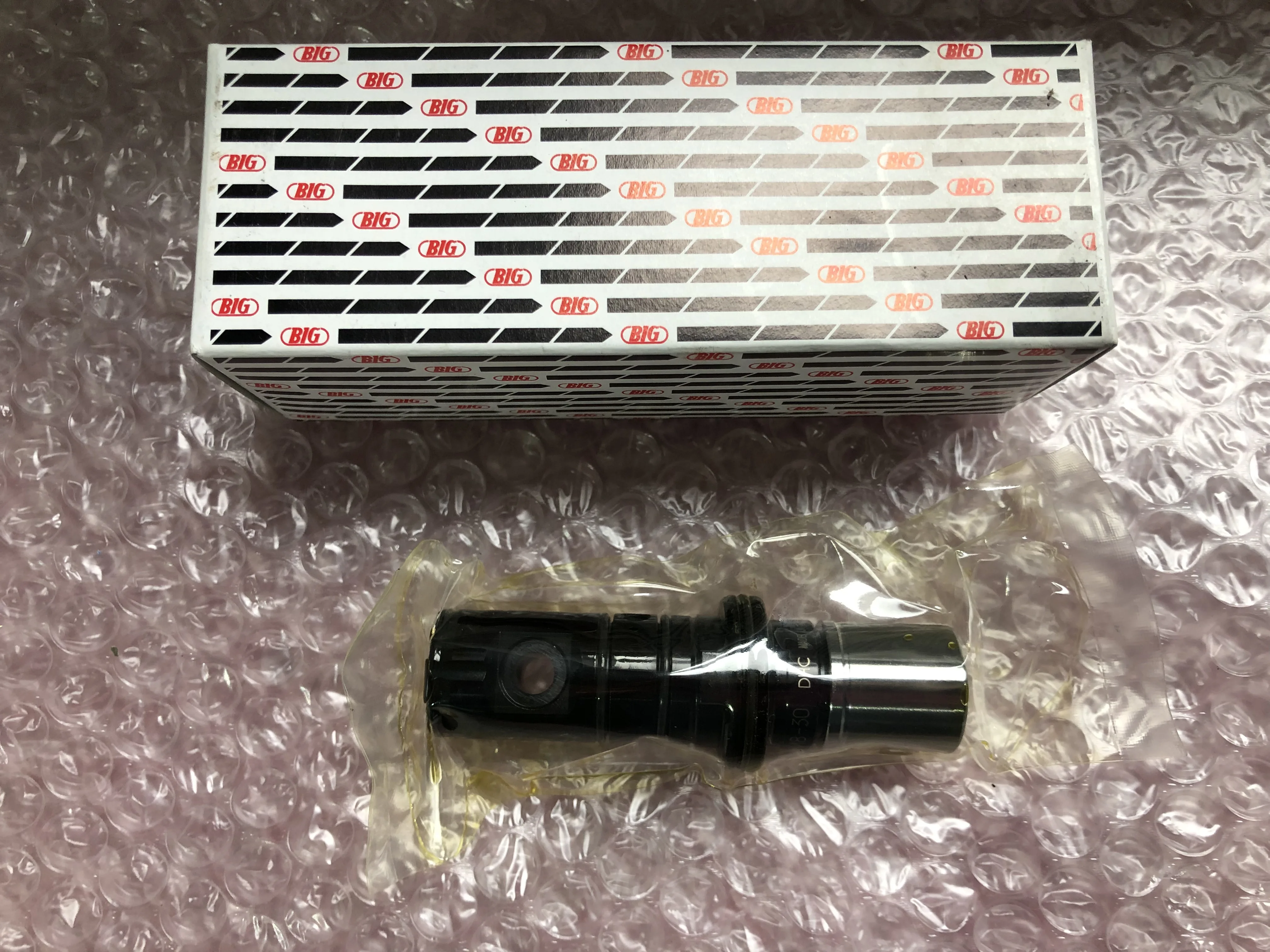 大昭和精機 BIG メガシンクロタッピングホルダー MGT12-M8-30 / BIG DAISHOWA MGT12-M8-30 TM250053