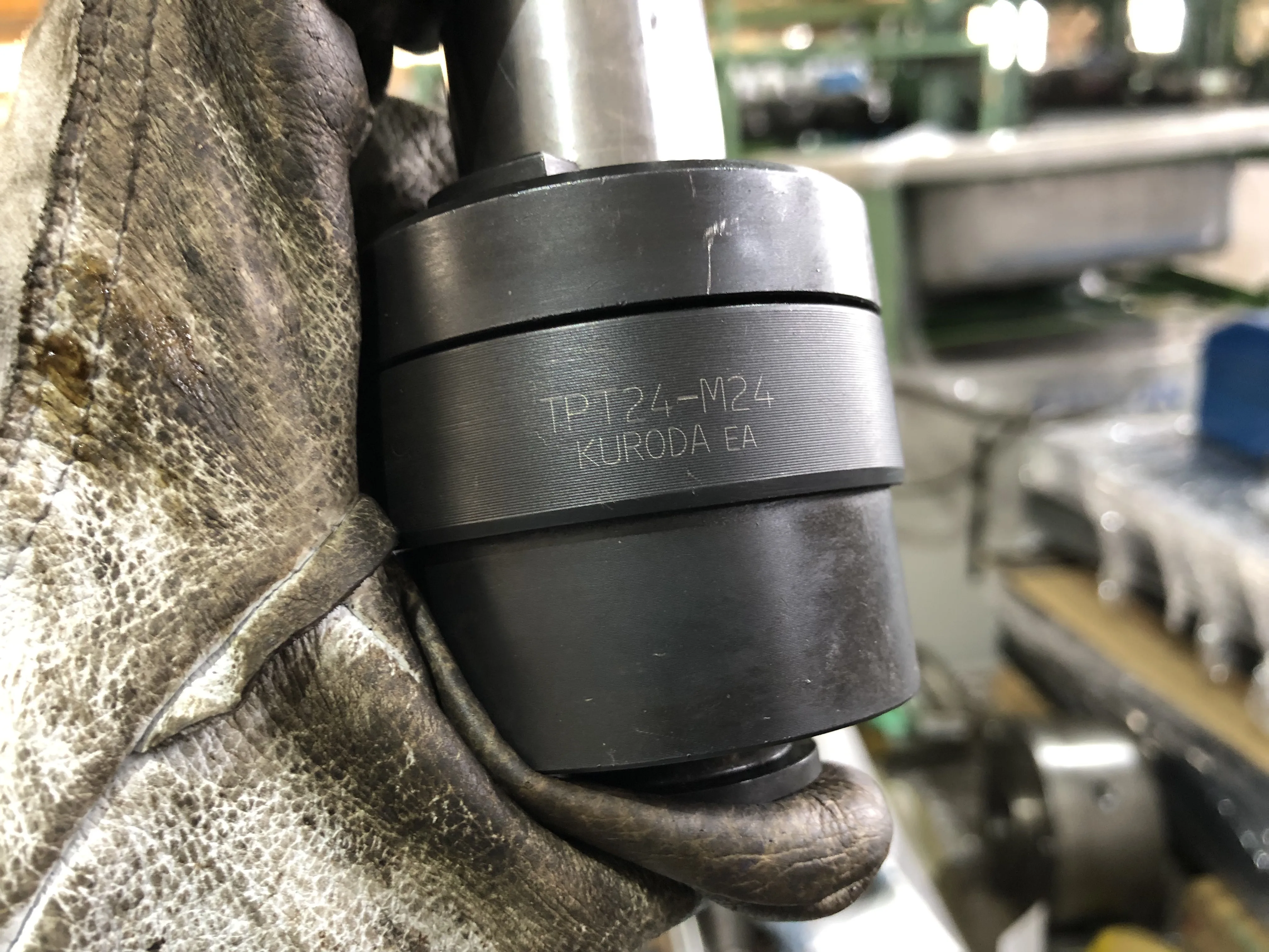 黒田精工 KKS タップコレット TPT24-M24 / KURODA PRECISION INDUSTRIES Tap Collet TPT24-M24 TN230258