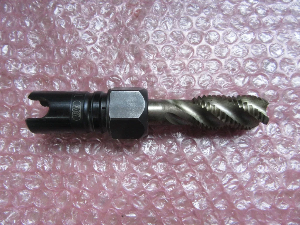 大昭和精機 BIG オートタッパー用タップコレット TC20-M20 / BIG DAISHOWA TC20-M20 TN240184
