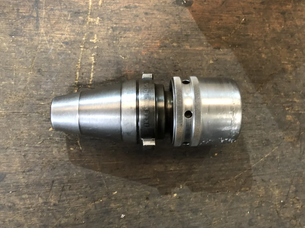 日研工作所 ミーリングチャック CMQ50-32 / NIKKEN KOSAKUSHO WORKS NT50 Milling Chuck CMQ50-32 TO210078
