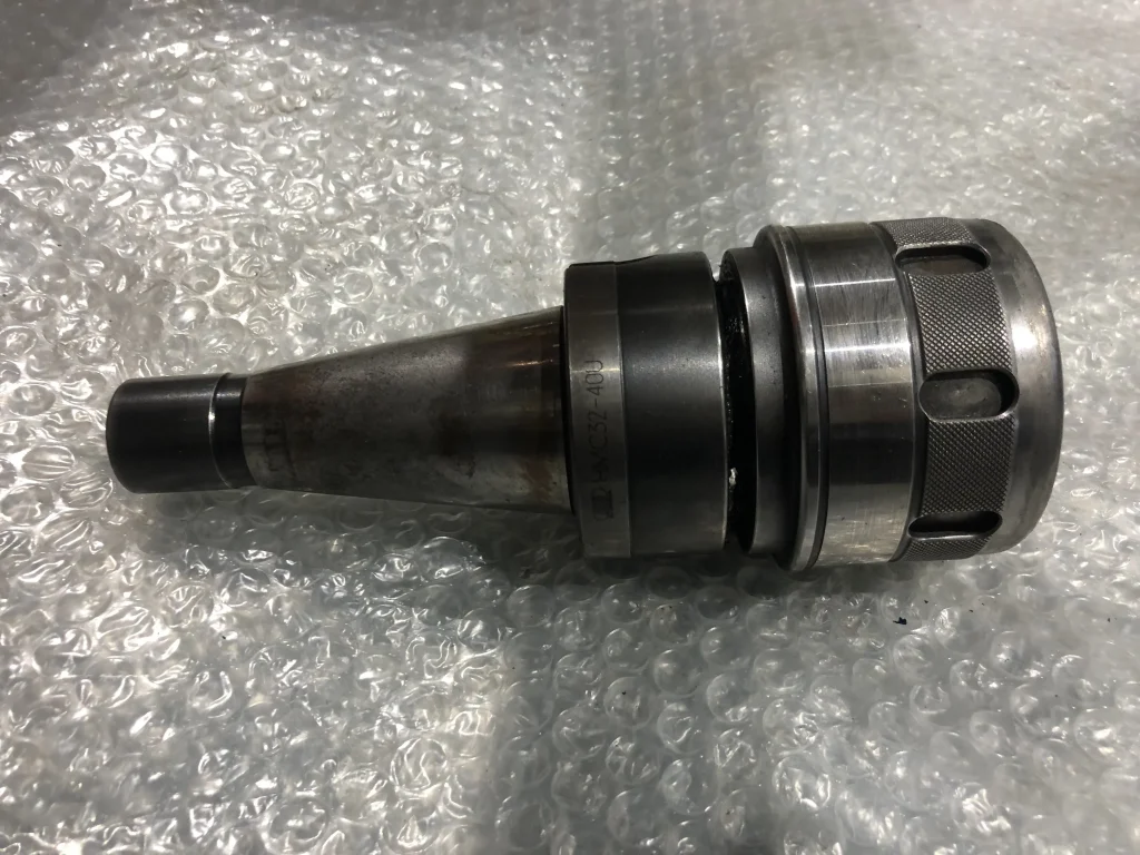 大昭和精機 BIG ニューハイパワーミーリングチャックNT HMC32-40U / BIG DAISHOWA NT New High Power Milling Chuck HMC32-40U TO230075