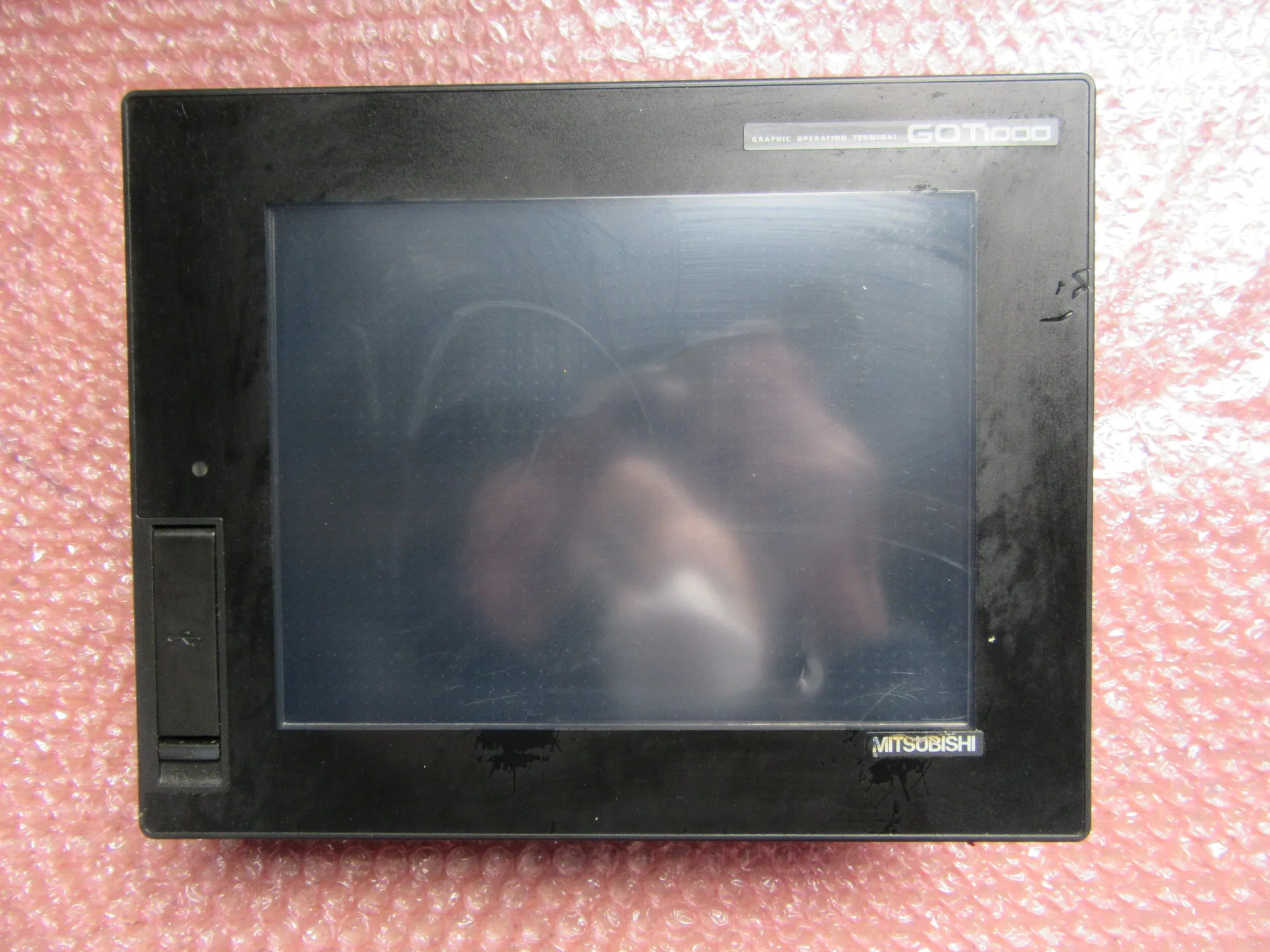 三菱マテリアル タッチパネル GOT1000(GT1665M-VTBA) / MITSUBISHI MATERIALS Touch Panel GOT1000(GT1665M-VTBA) TP230002