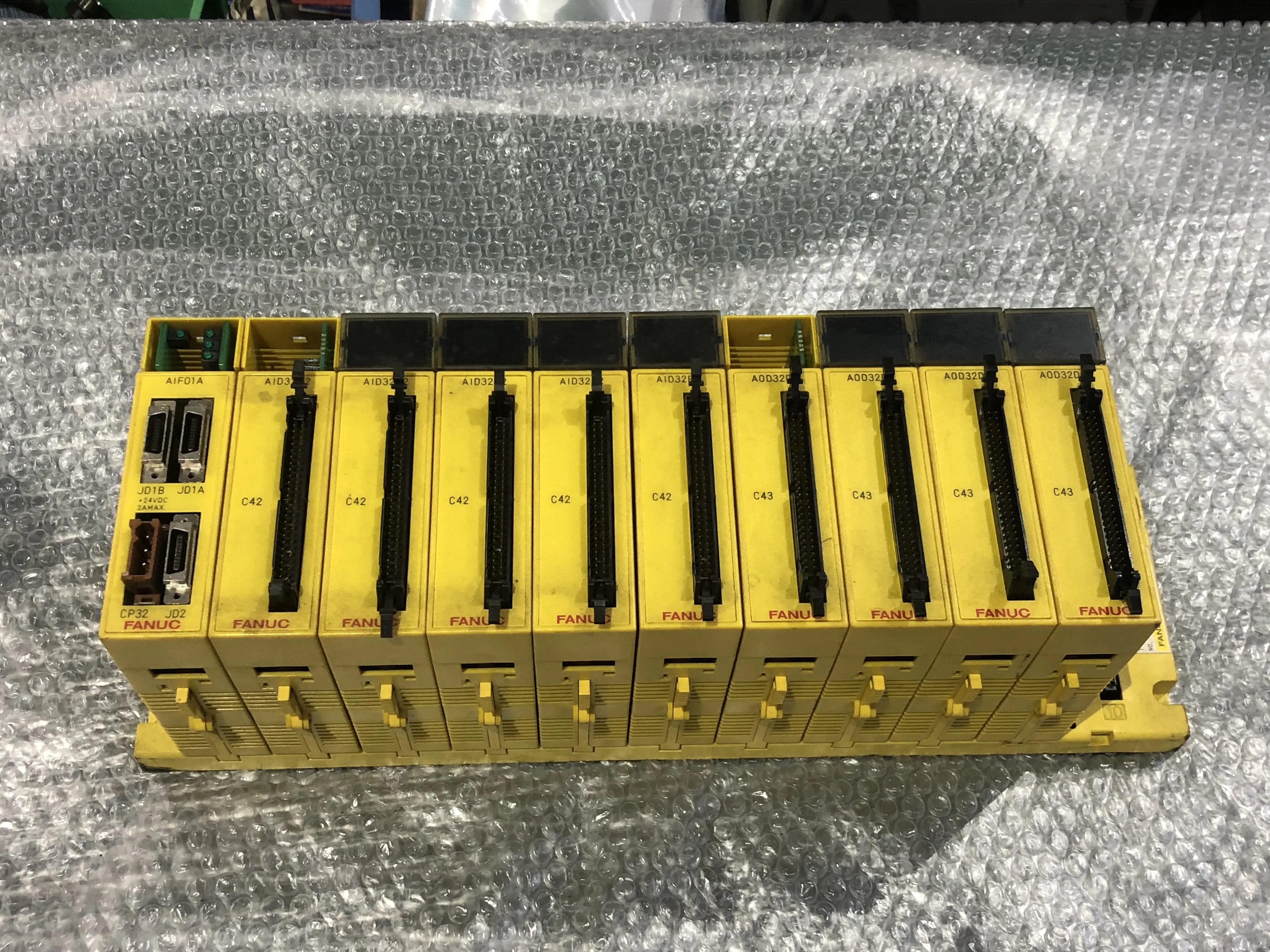 ファナック モジュールベースユニット A03B-0807-C001 / FANUC Module Base Unit A03B-0807-C001 TP230062