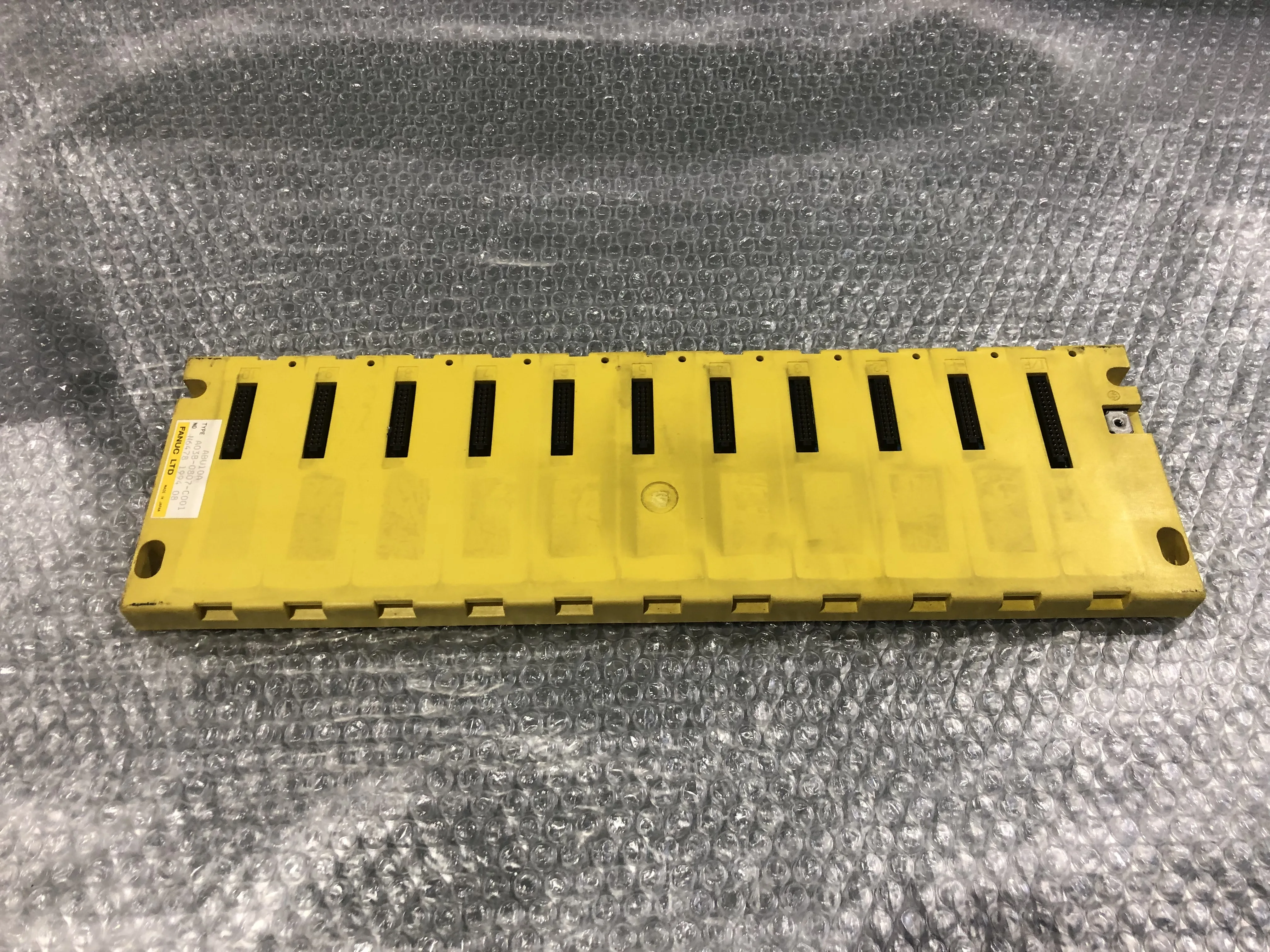 ファナック モジュールベースユニット A03B-0807-C001 / FANUC Module Base Unit A03B-0807-C001 TP230063