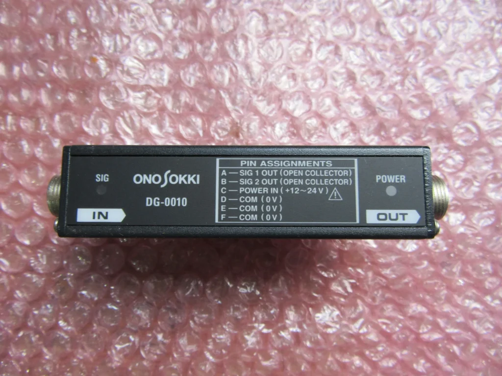 小野測器 ゲージセンサ用 出力信号変換ボックス DG-0010 / ONO SOKKI Signal conversion box for linear gauge sensor DG-0010 TP230080