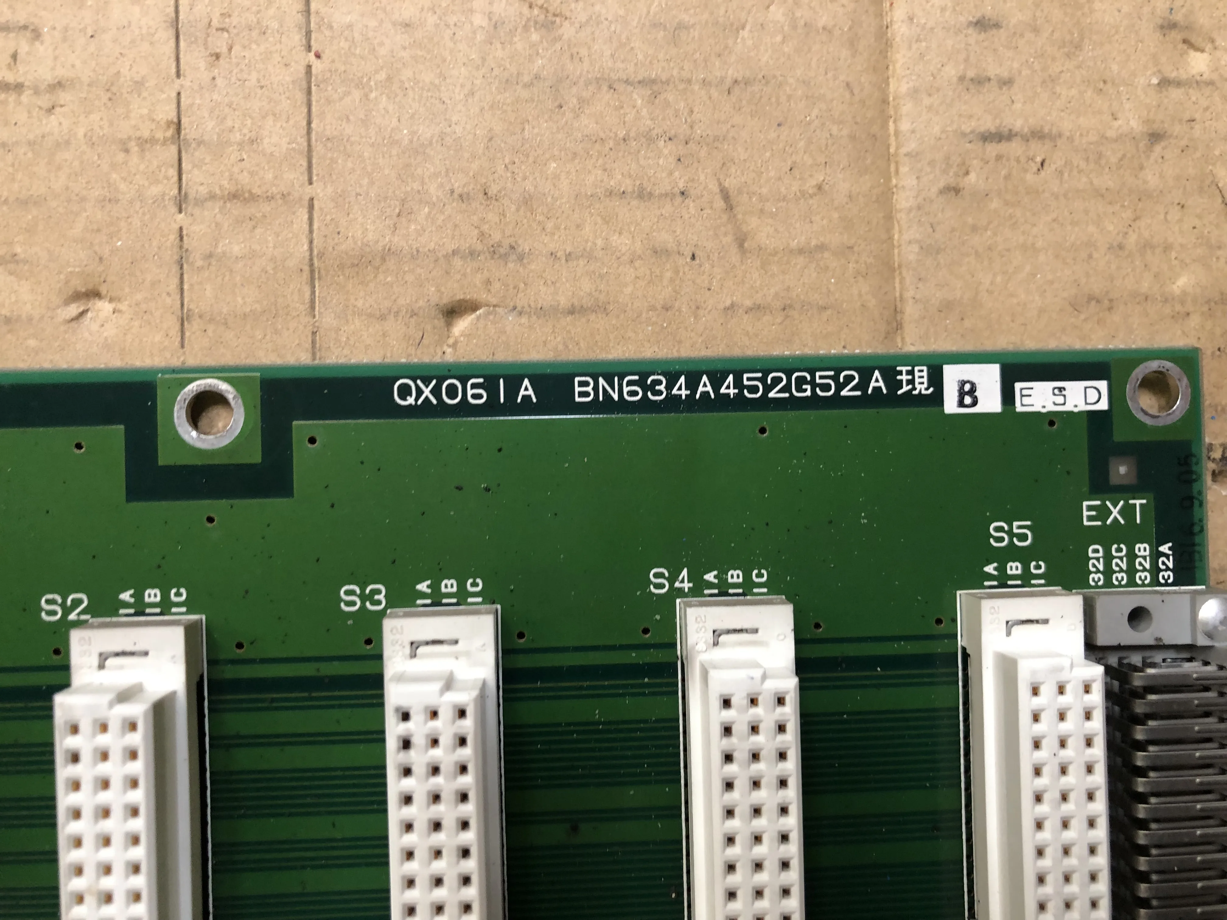 三菱電機 基板 QX061A BN634A452G52A / MITSUBISHI ELECTRIC Control PCB QX061A BN634A452G52A TP230104