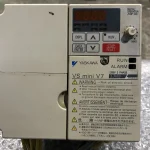 安川電機 インバータ CIMR-V7AA23P7 / YASKAWA ELECTRIC Inverter CIMR-V7AA23P7 TP230197