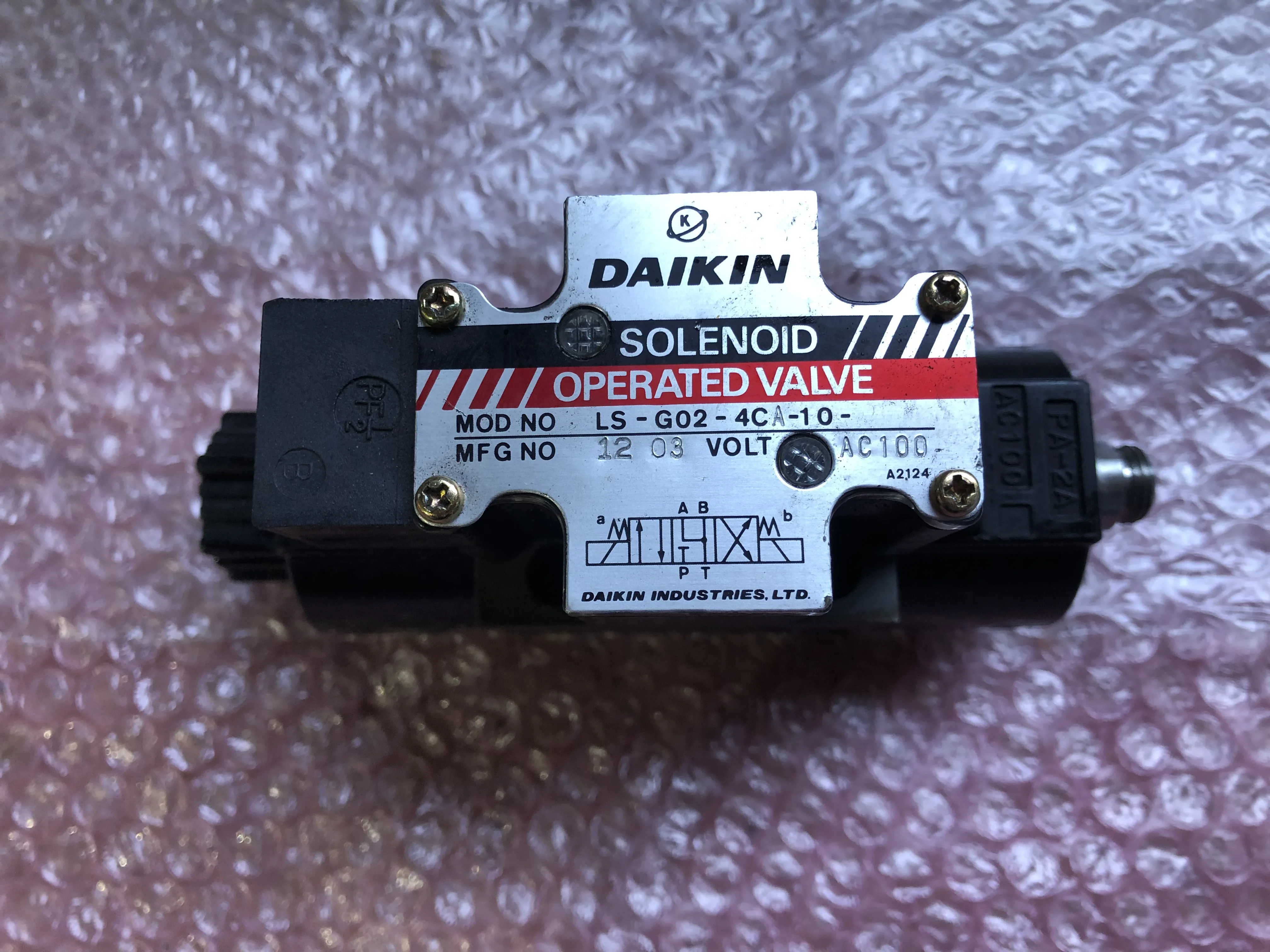 ダイキン工業 電磁操作弁 LS-G02-4CA-10 / DAIKIN INDUSTRIES LS-G02-4CA-10 TP250029