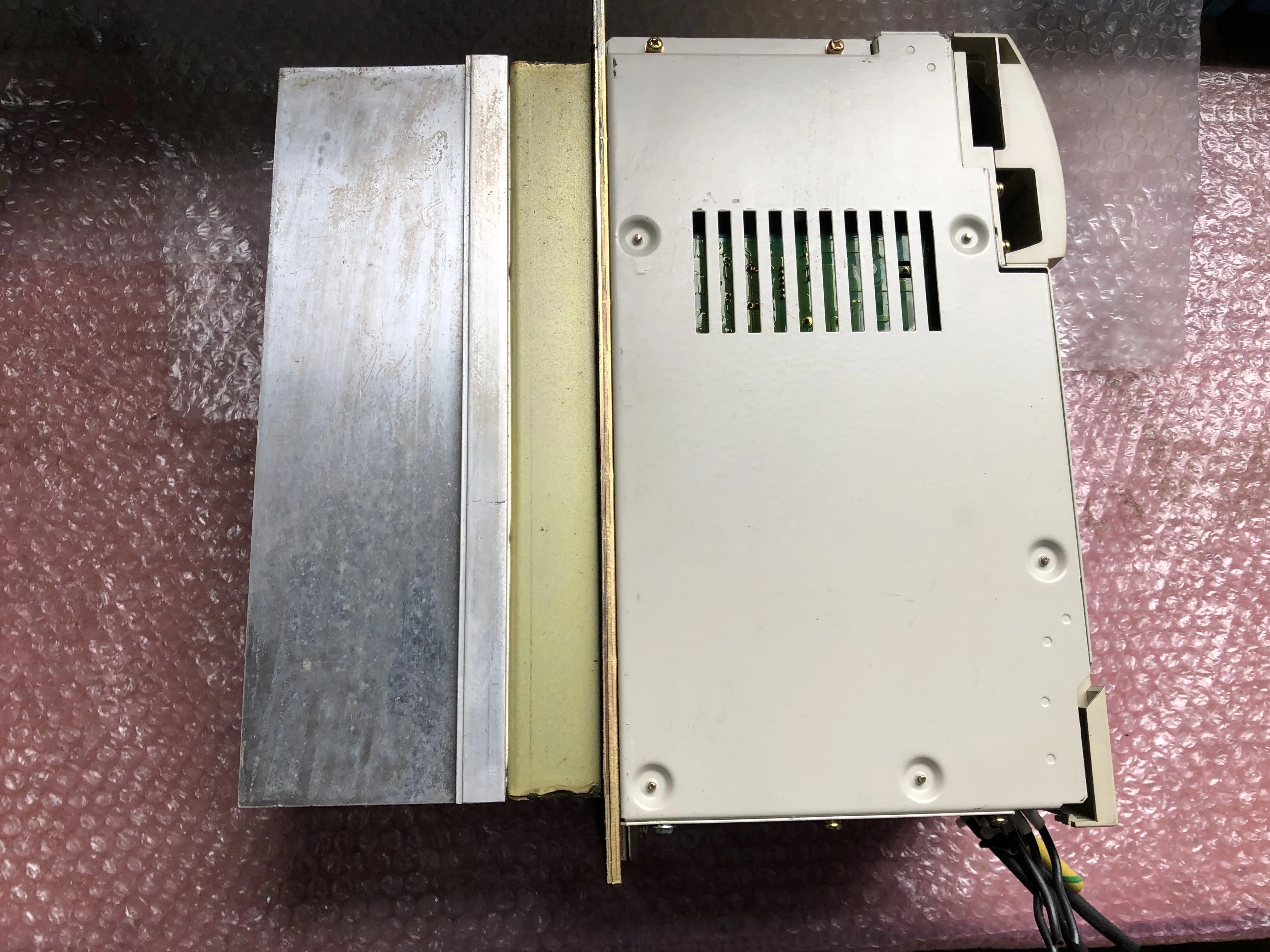 安川電機 サーボパック VS-656 MR5 / YASKAWA ELECTRIC VS-656 MR5 TP250059