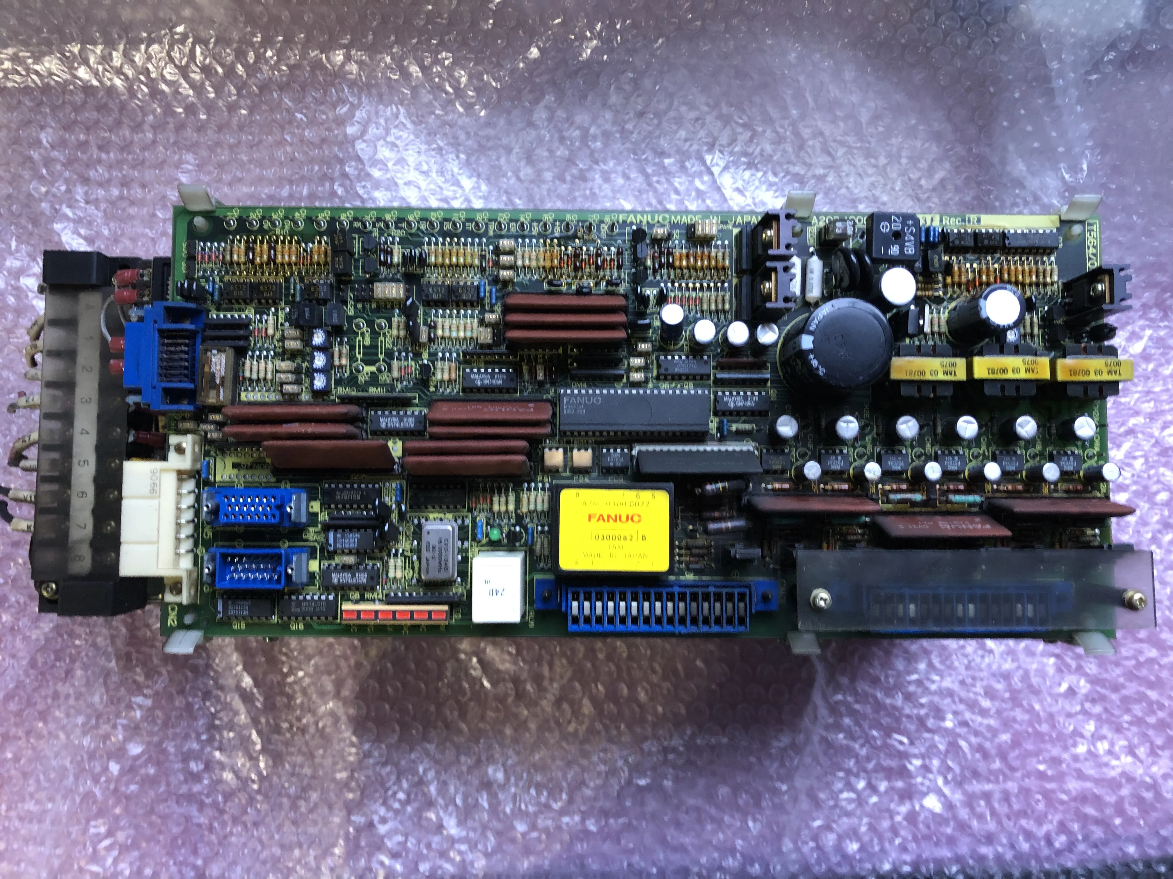 ファナック 速度制御ユニット A20B-1000-0560/13F / FANUC A20B-1000-0560/13F TP250108