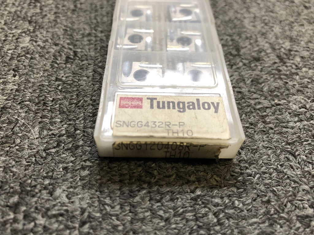 タンガロイ/東芝タンガロイ チップ SNGG432R-P TH10 / TUNGALOY Insert SNGG432R-P TH10 TQ210007