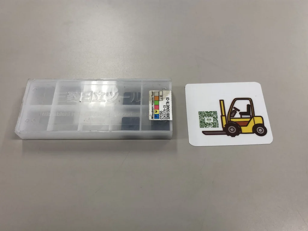 三菱マテリアル チップ CY250 SDK53TN-C9 / MITSUBISHI MATERIALS Insert CY250 SDK53TN-C9 TQ210031
