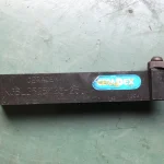 京セラ 外径浅溝入れホルダー KGBL2525M22-25 / KYOCERA External Shallow Grooving Tool Holder KGBL2525M22-25 TQ210270