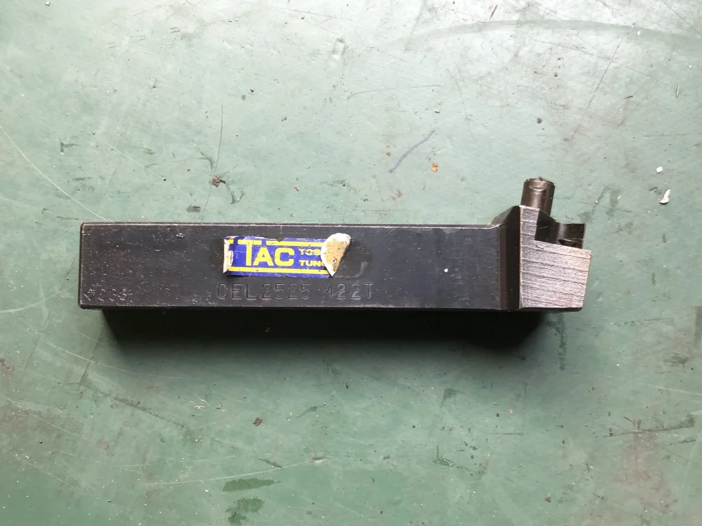 タンガロイ/東芝タンガロイ ホルダー CEL2525M22T / TUNGALOY Turning Tool Holder CEL2525M22T TQ210273