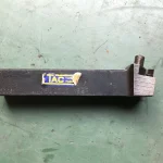 タンガロイ/東芝タンガロイ ホルダー CEL2525M22T / TUNGALOY Turning Tool Holder CEL2525M22T TQ210273