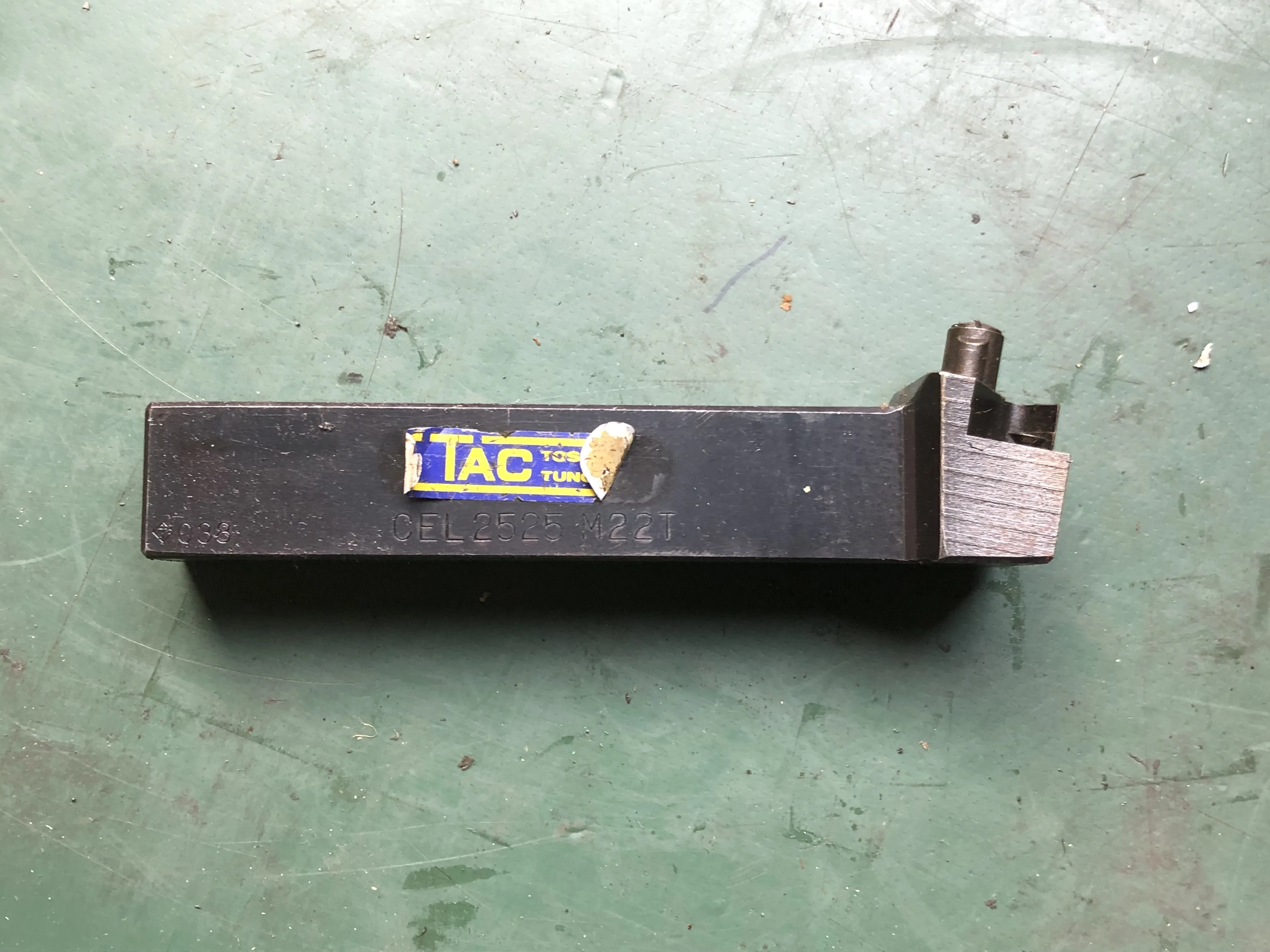タンガロイ/東芝タンガロイ ホルダー CEL2525M22T / TUNGALOY Turning Tool Holder CEL2525M22T TQ210273
