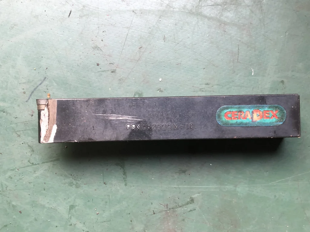 京セラ 外径加工用ホルダー PRXCR2525M-10 / KYOCERA External Turning Tool Holder PRXCR2525M-10 TQ210277