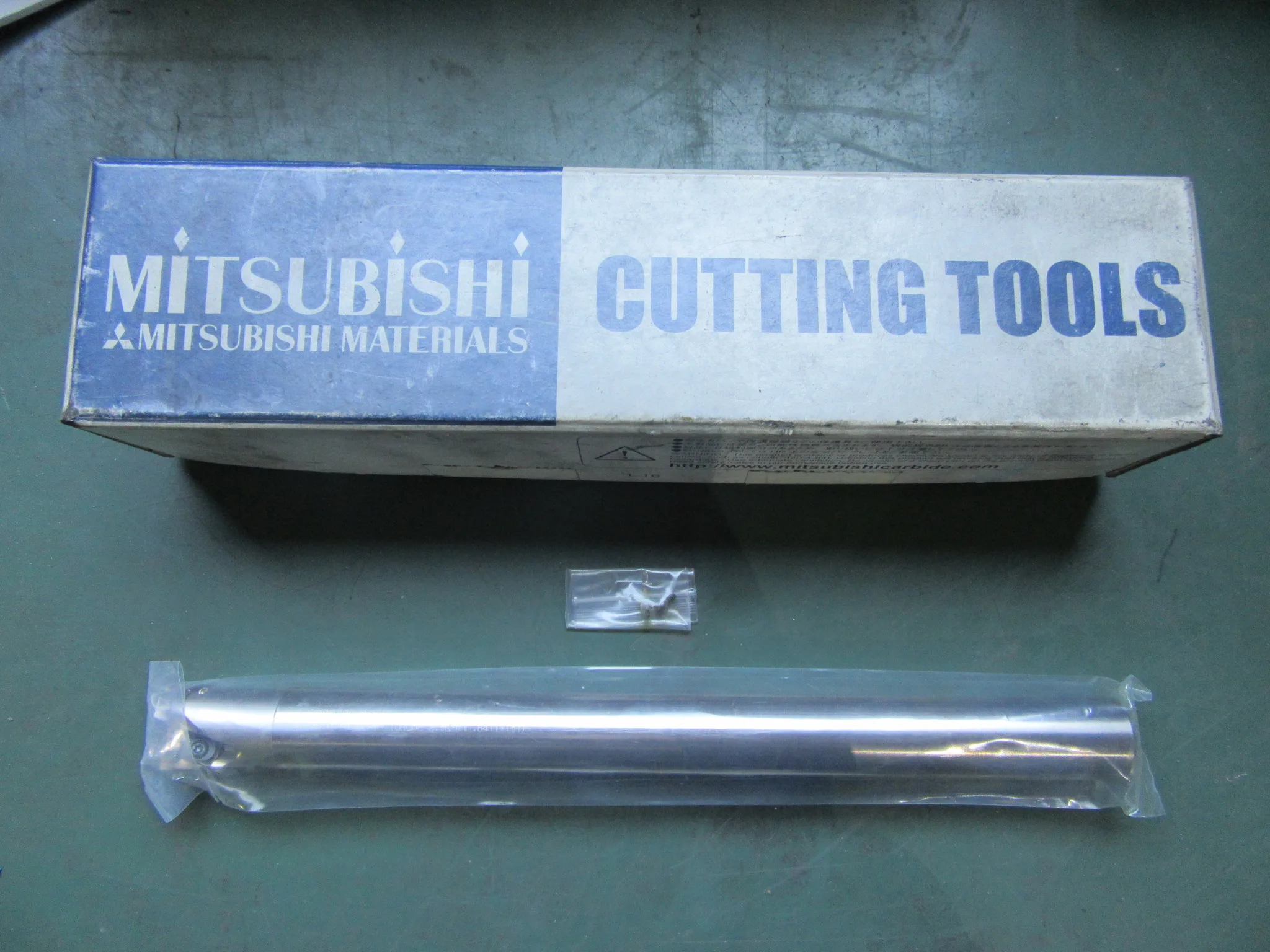 三菱マテリアル AJX形エンドミル AJX09R282SA25EL / MITSUBISHI MATERIALS AJX Type Indexable Insert End Mill AJX09R282SA25EL AJX09R282SA25EL TQ210308