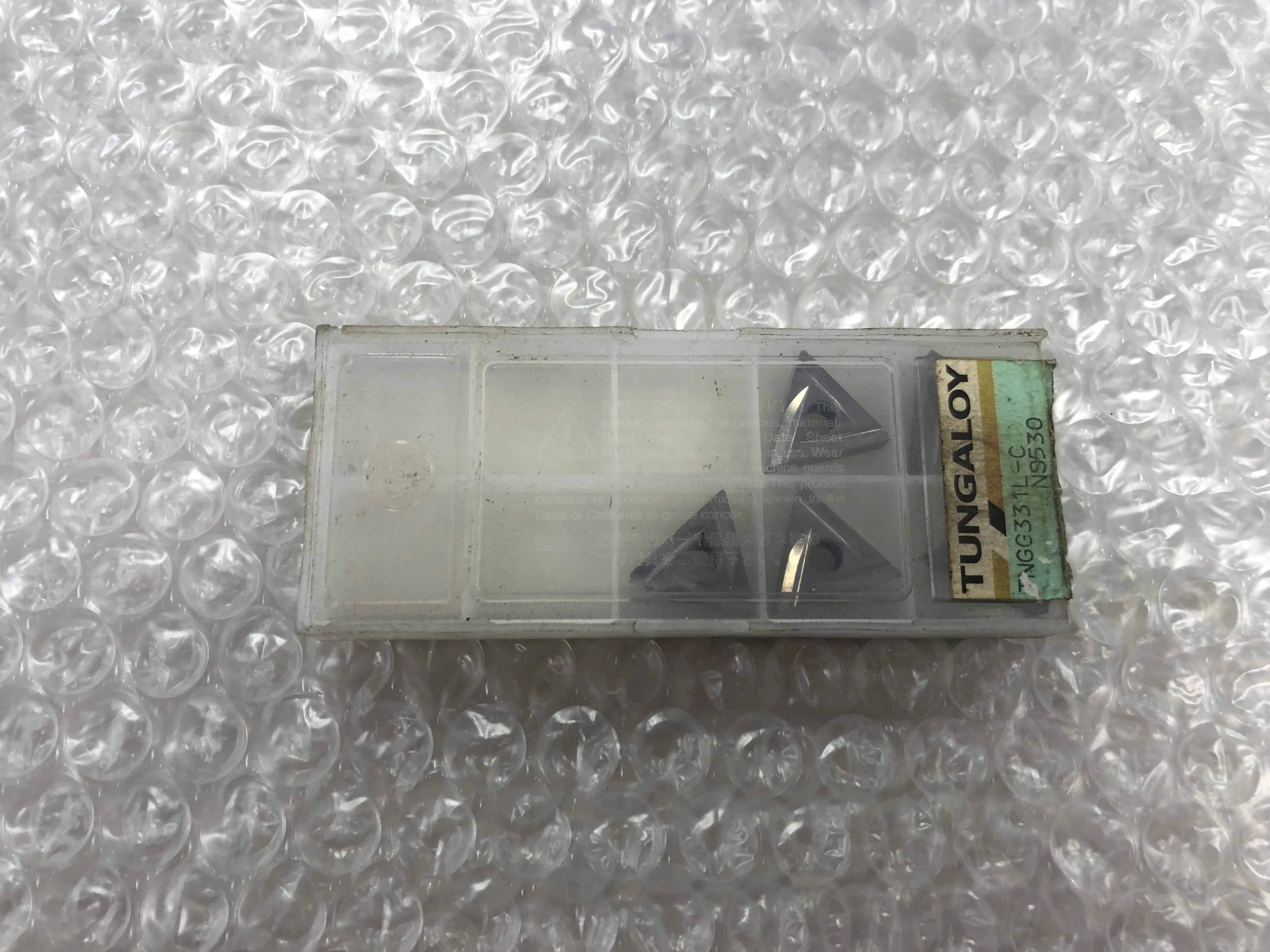 タンガロイ/東芝タンガロイ チップ TNGG160404L-C NS530 / TUNGALOY Insert TNGG160404L-C NS530 TQ210321